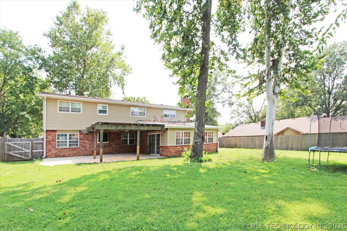 2408 Chapel Hill Court Bartlesville OK 74006