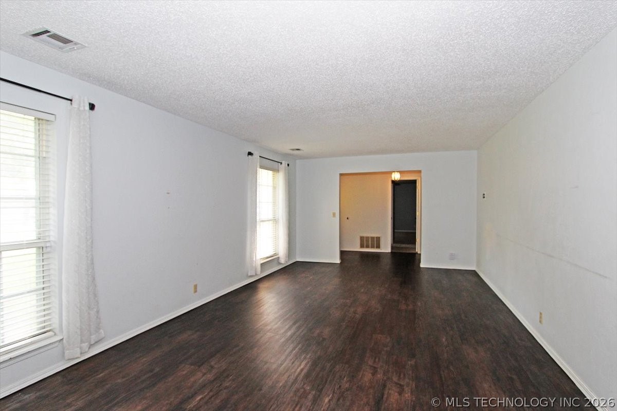 2408 Chapel Hill Court Bartlesville OK 74006