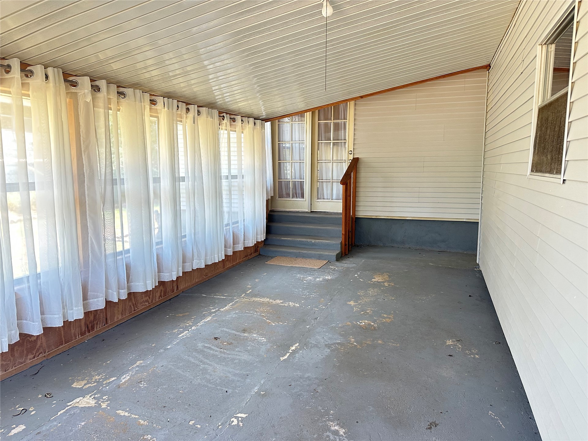 1123 E 9th Street Okmulgee OK 74447