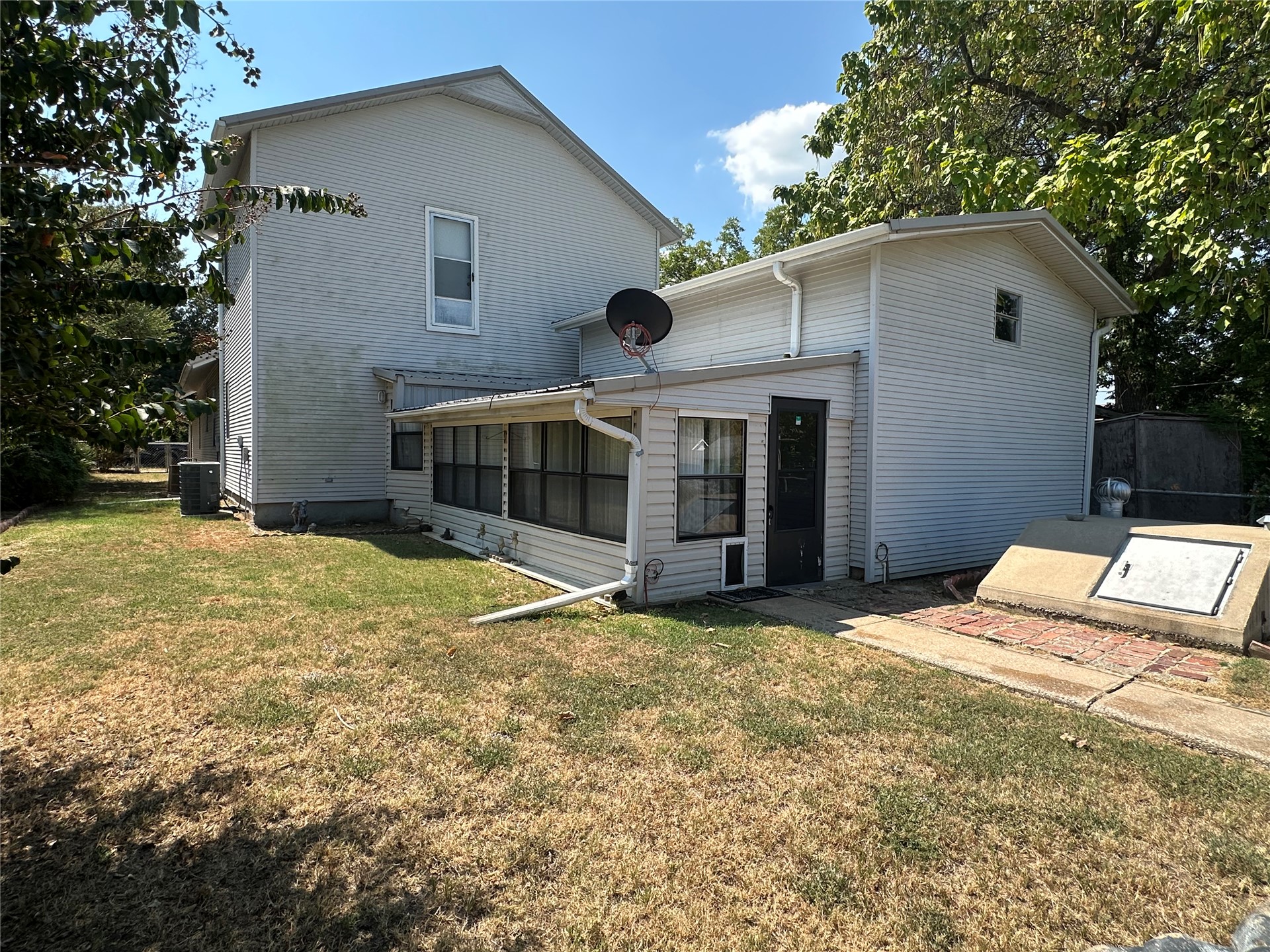 1123 E 9th Street Okmulgee OK 74447