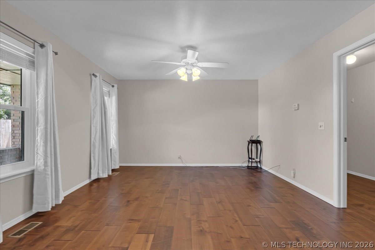 2412 W Twin Oaks Street Broken Arrow OK 74011