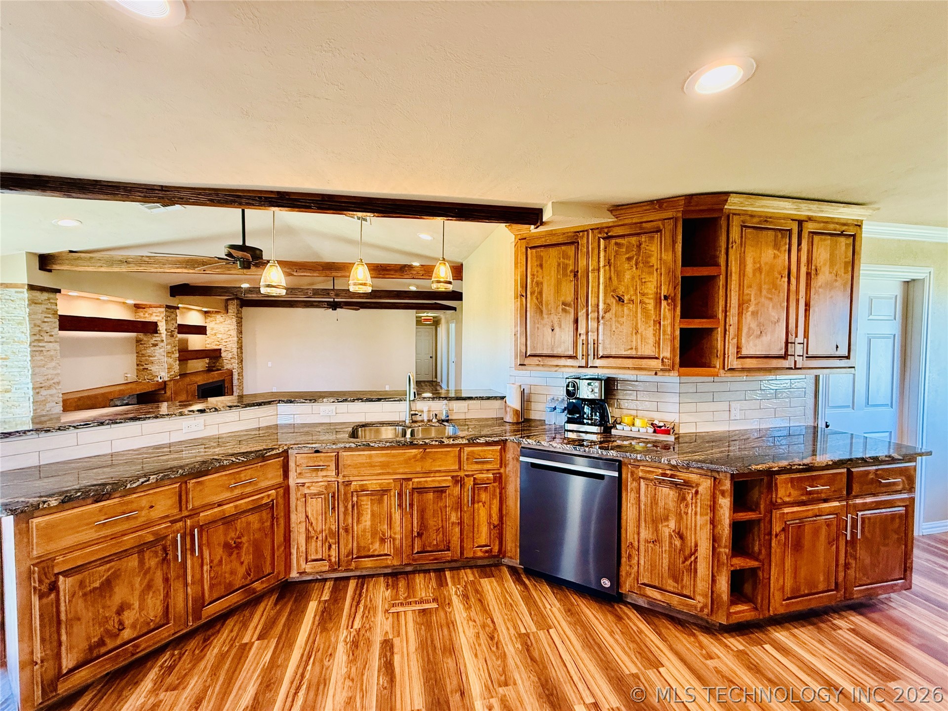 422502 E 1100 Road Checotah OK 74426