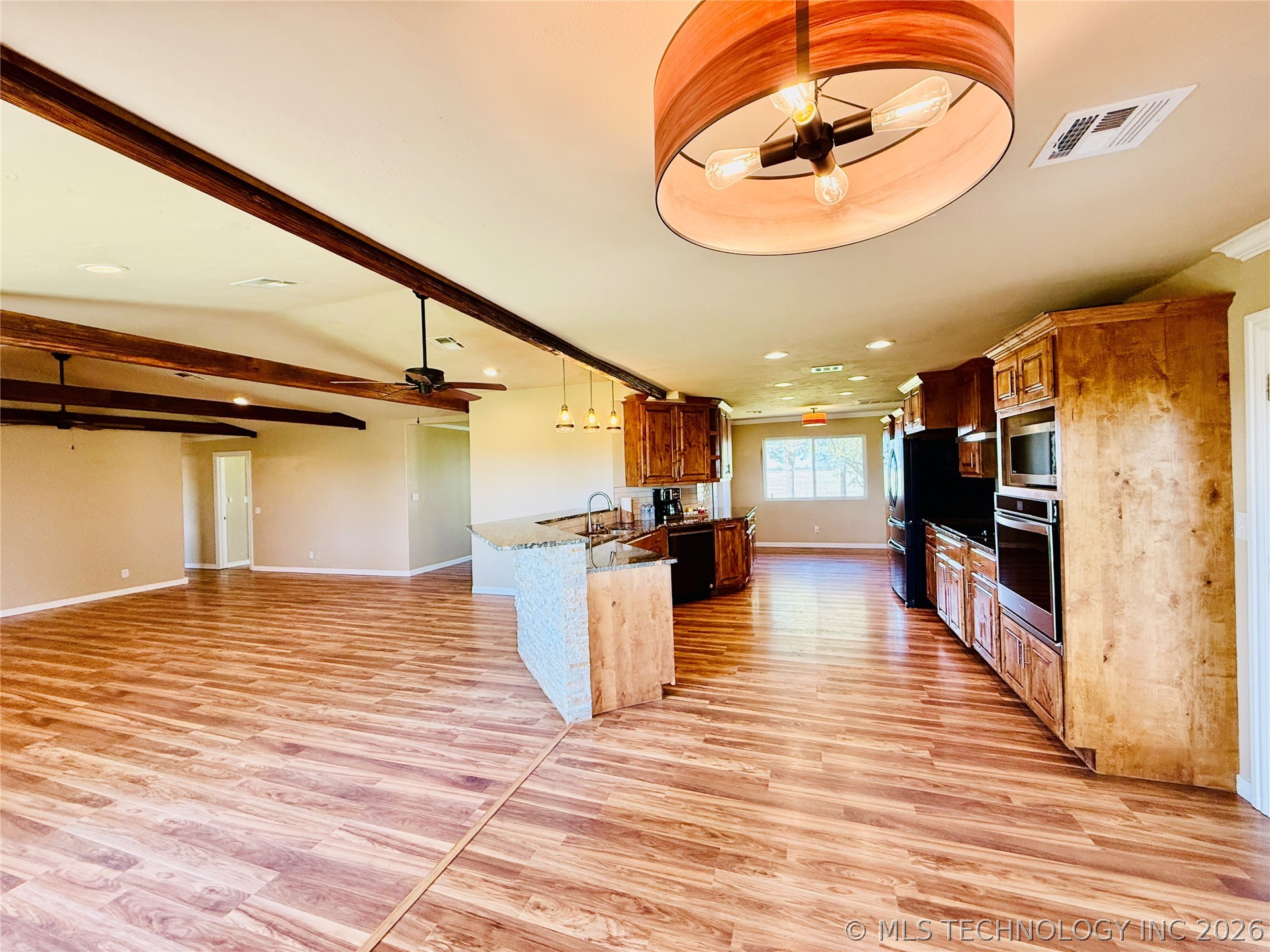 422502 E 1100 Road Checotah OK 74426