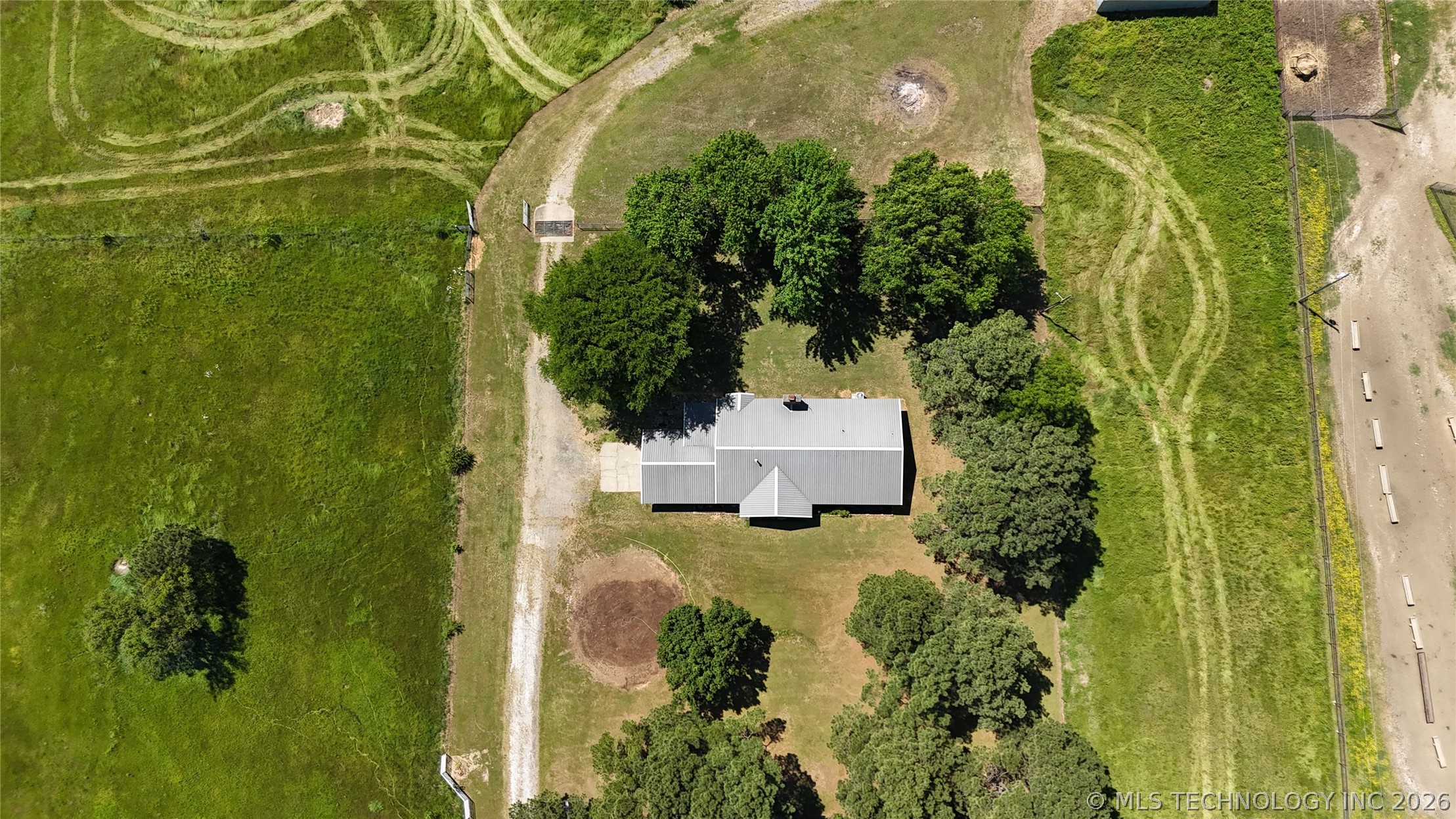 422502 E 1100 Road Checotah OK 74426