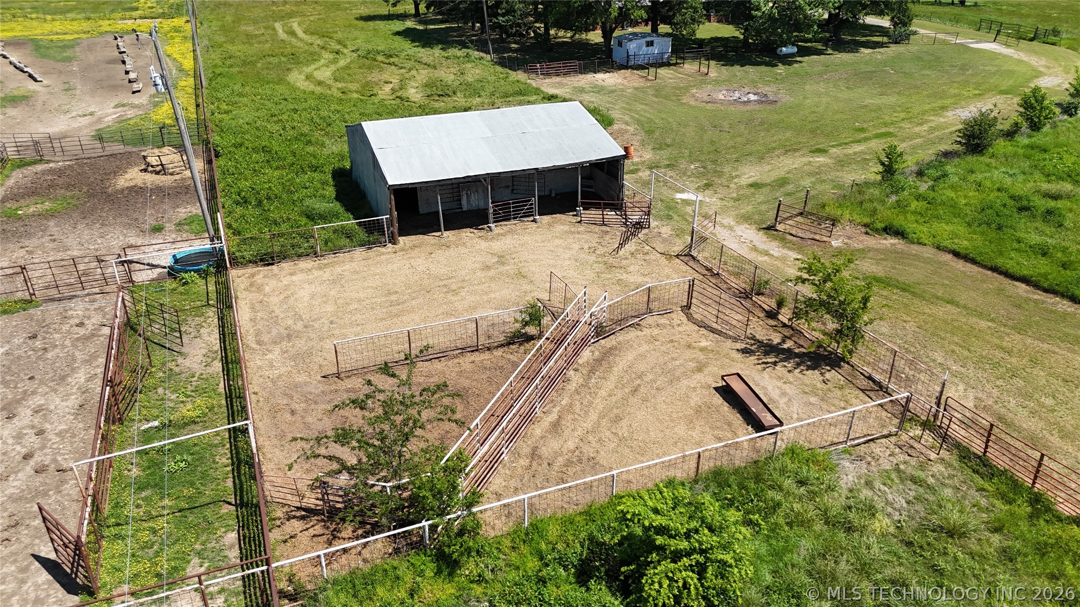 422502 E 1100 Road Checotah OK 74426