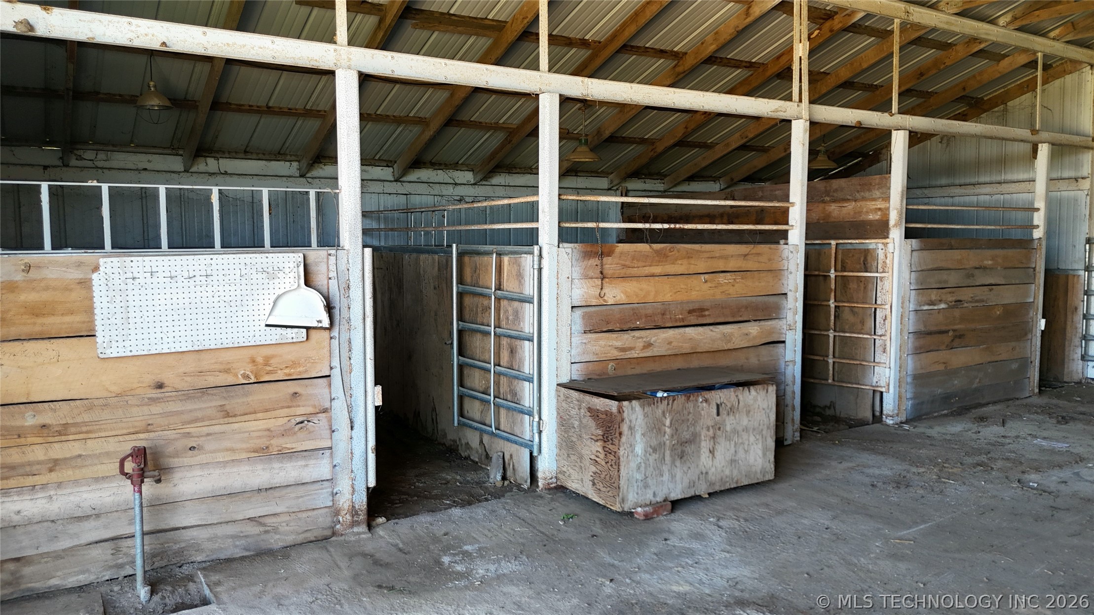 422502 E 1100 Road Checotah OK 74426
