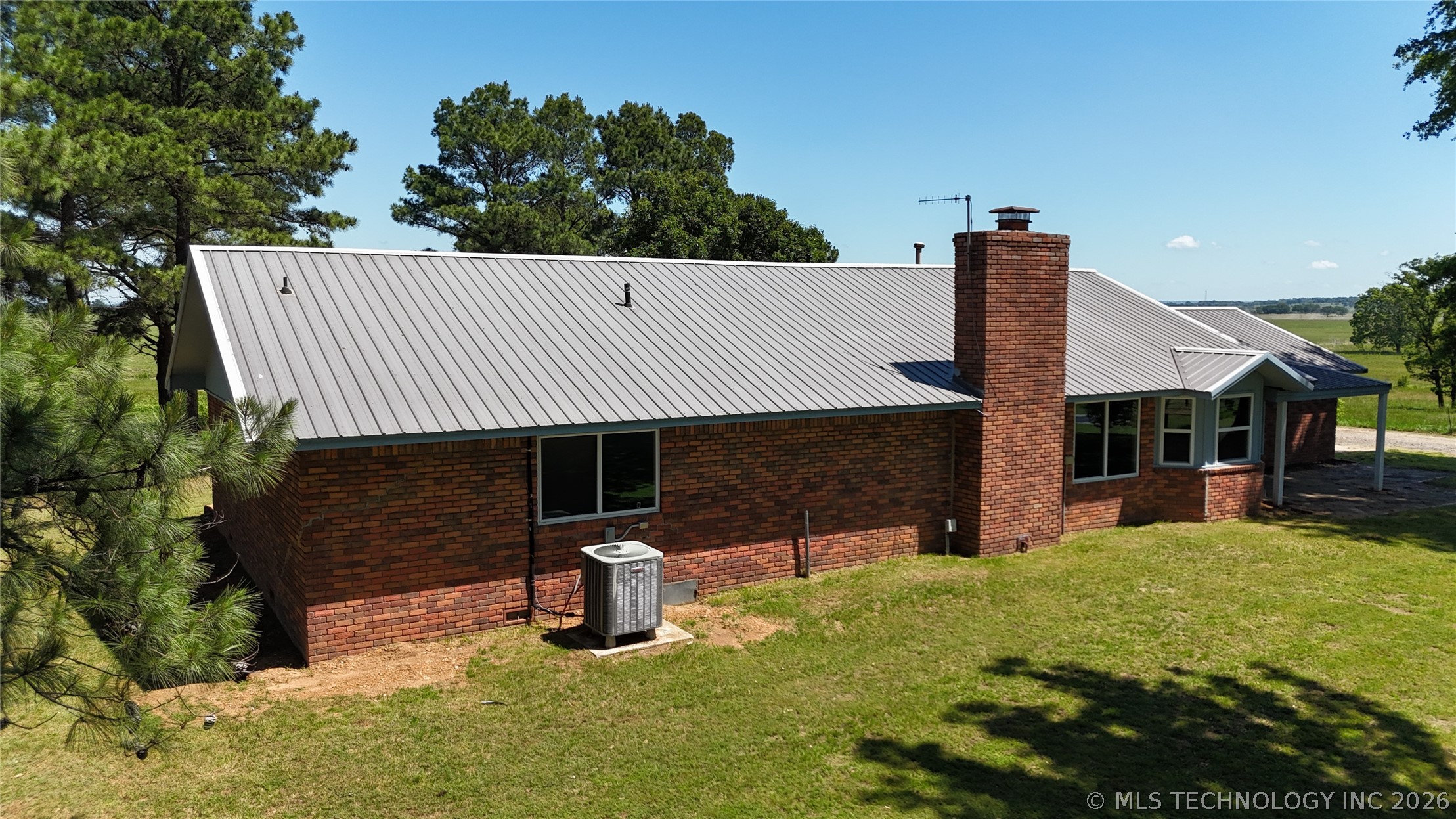 422502 E 1100 Road Checotah OK 74426