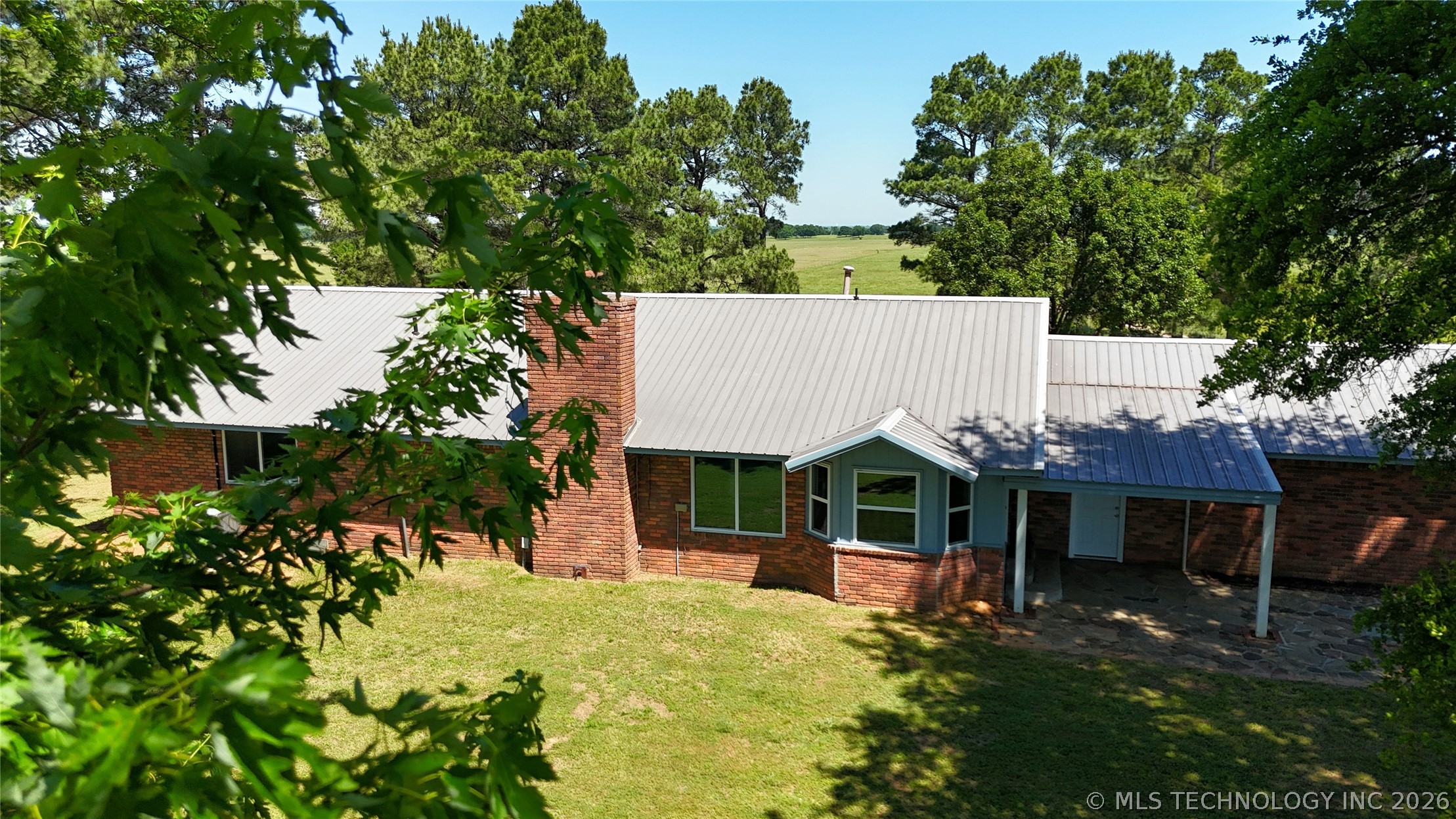 422502 E 1100 Road Checotah OK 74426