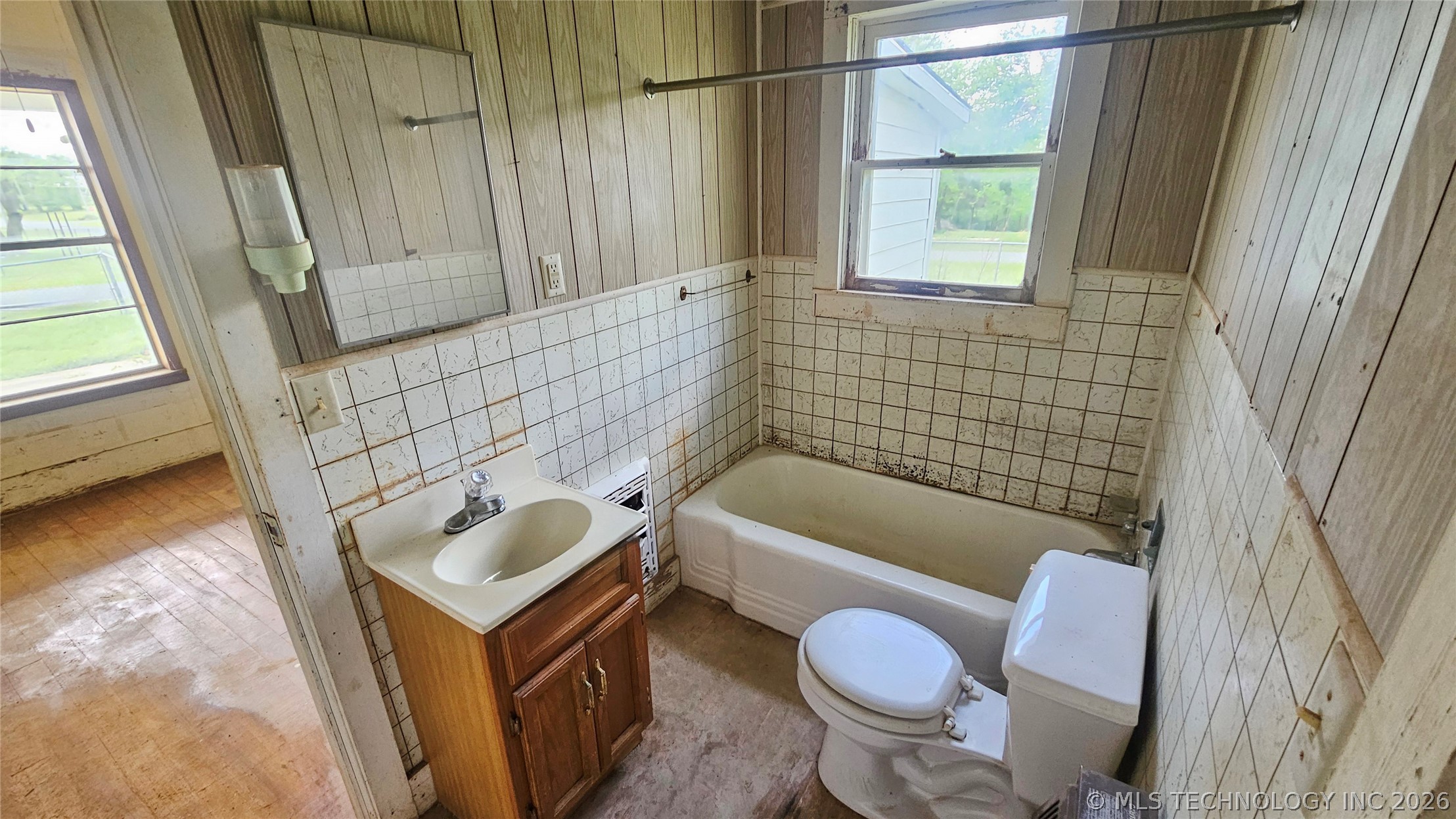 506 7th Street Stuart OK 74570