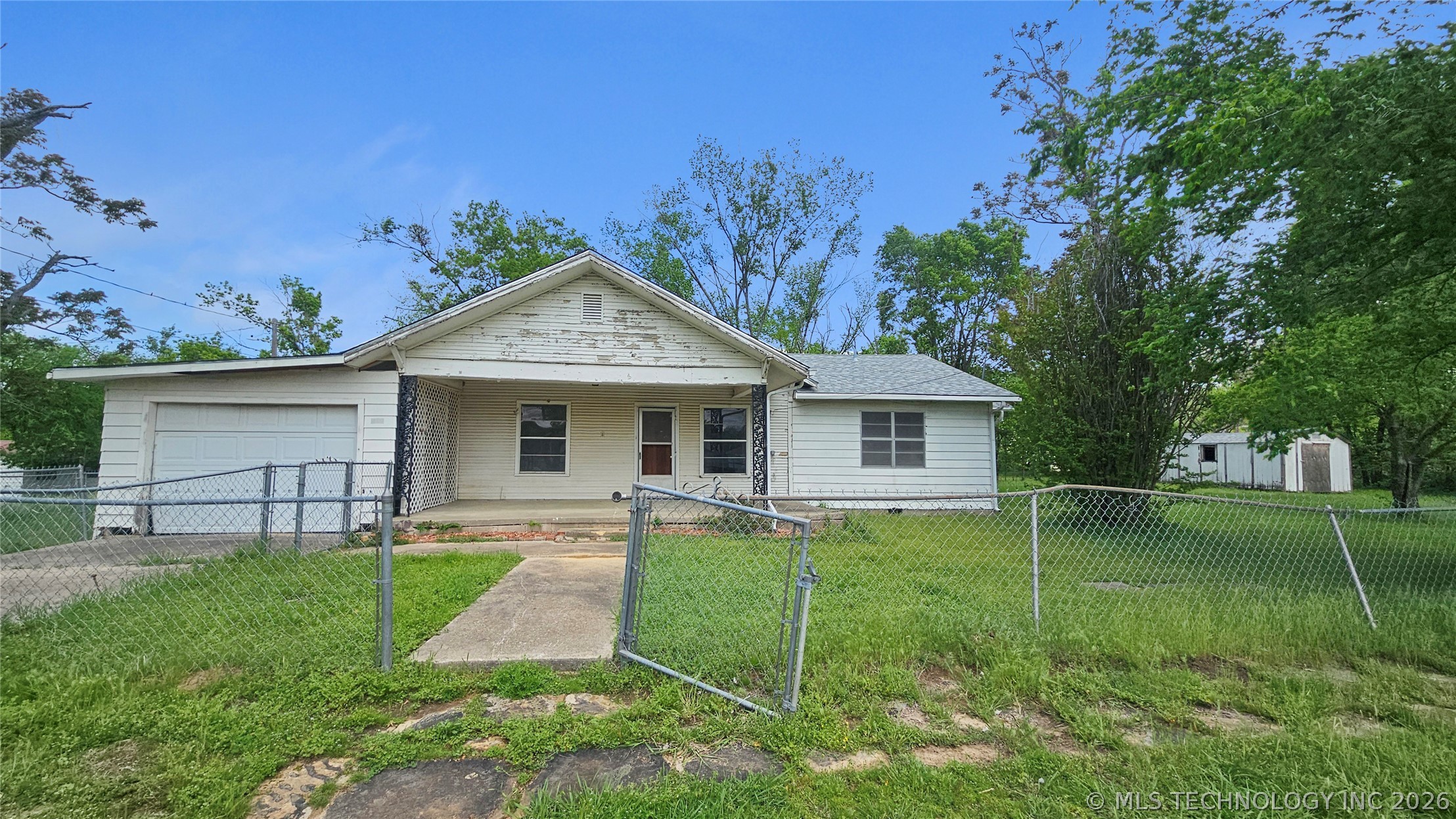 506 7th Street Stuart OK 74570