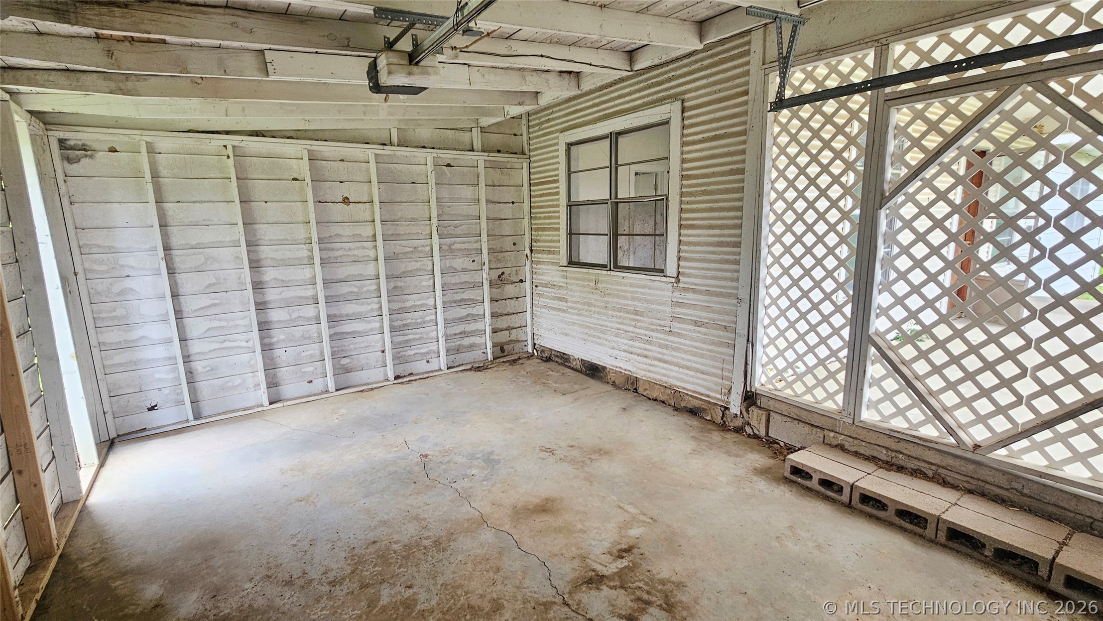506 7th Street Stuart OK 74570