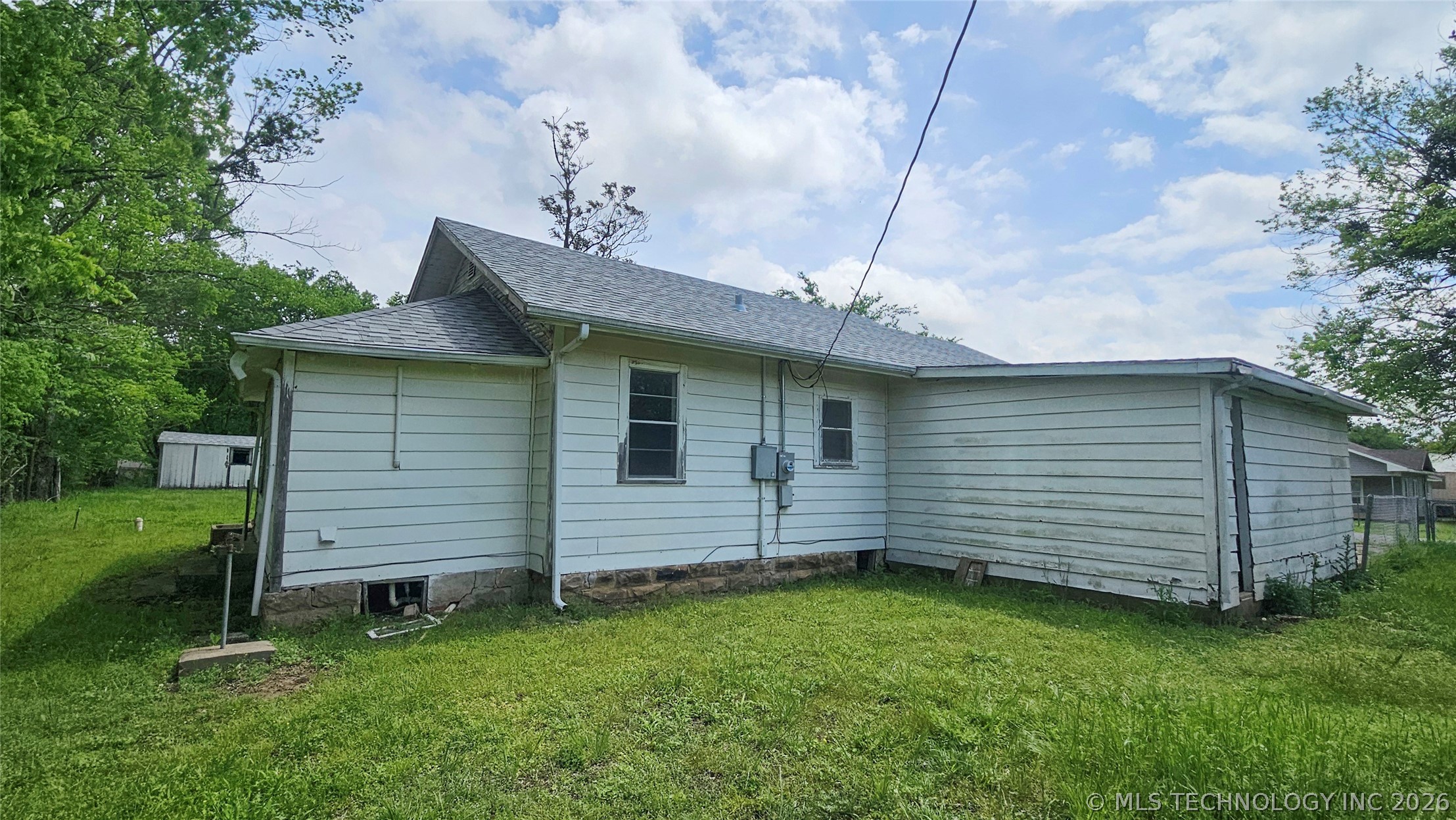 506 7th Street Stuart OK 74570