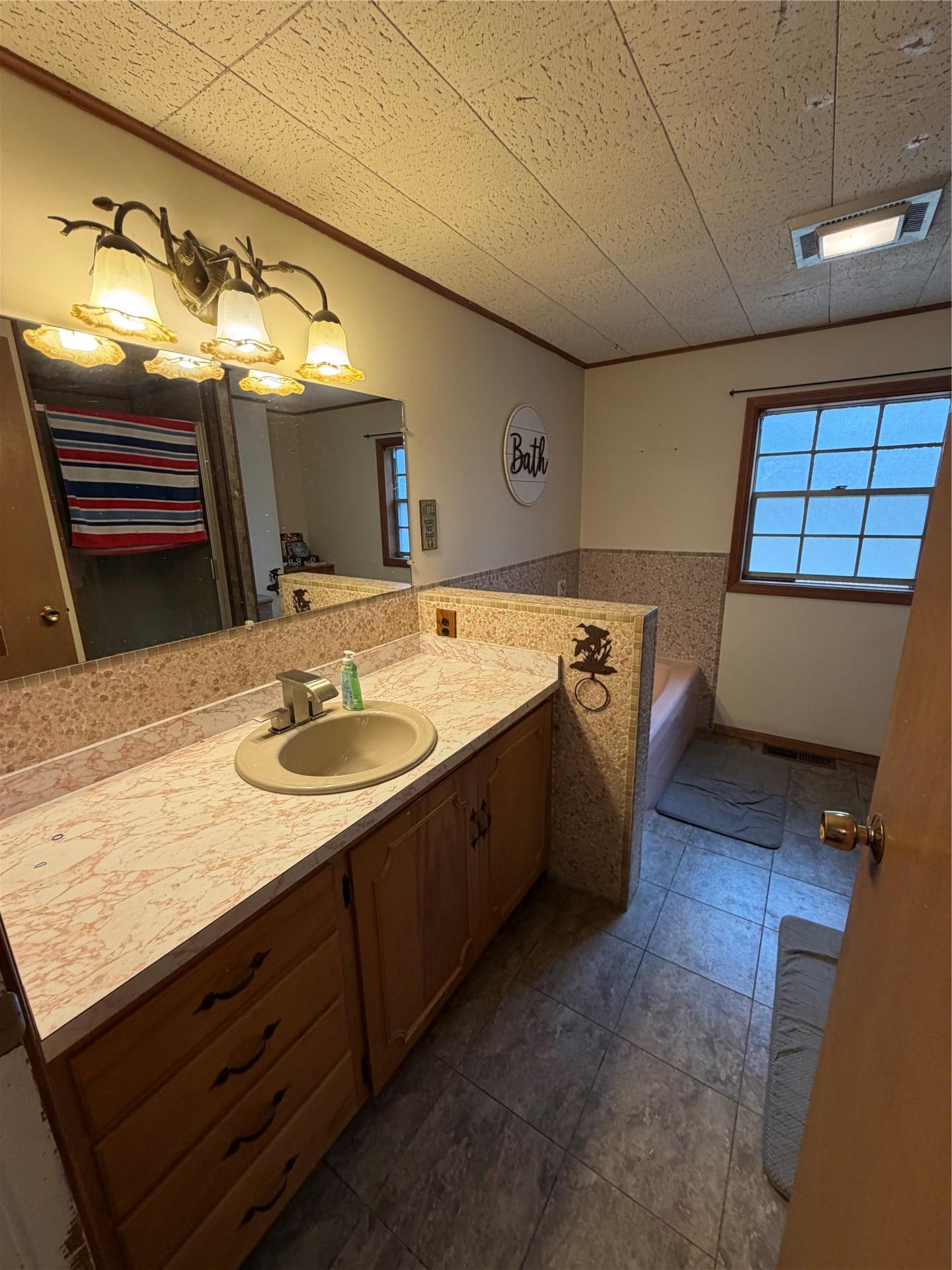 180 Grandview Circle Locust Grove OK 74352