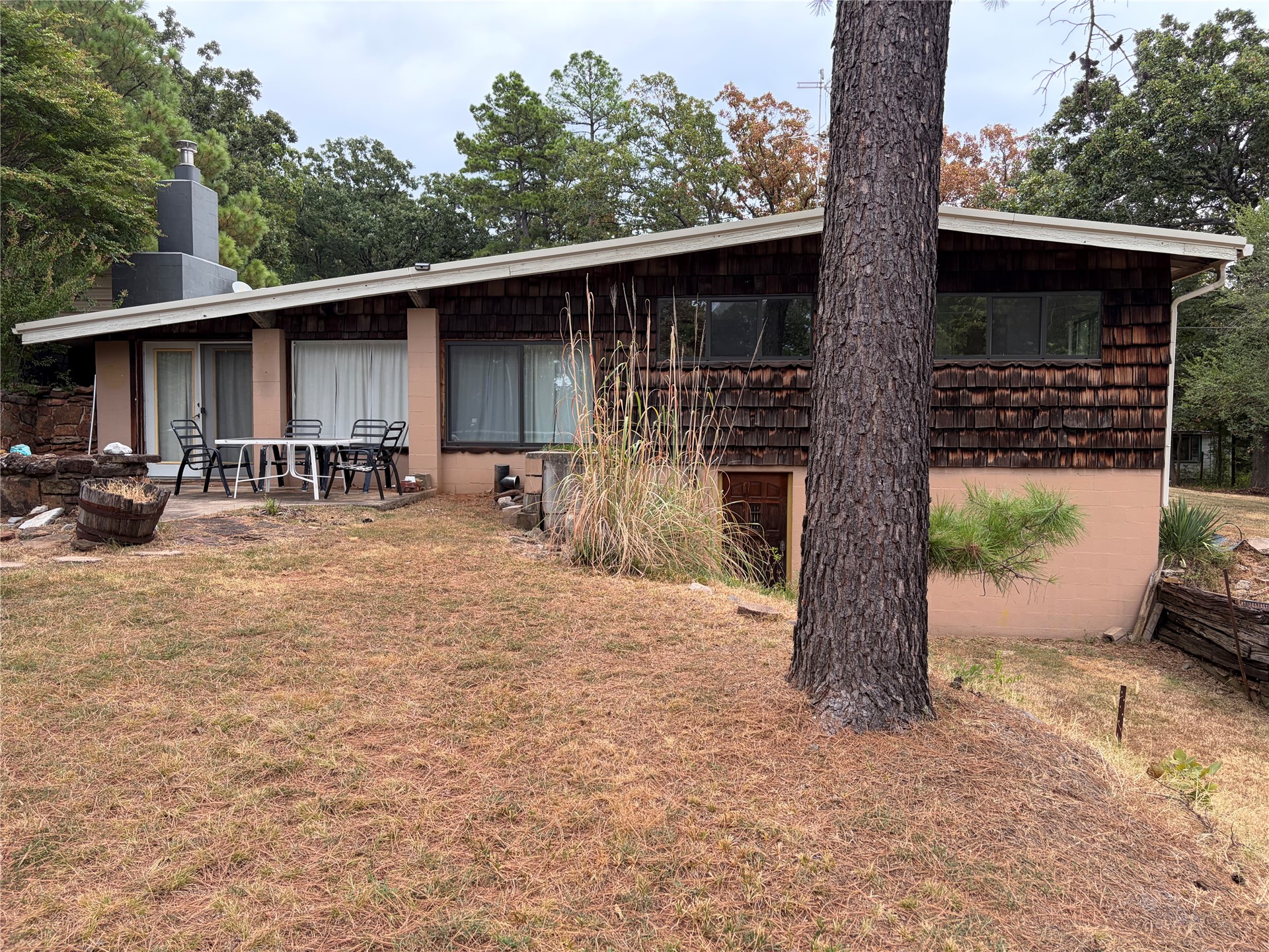 180 Grandview Circle Locust Grove OK 74352