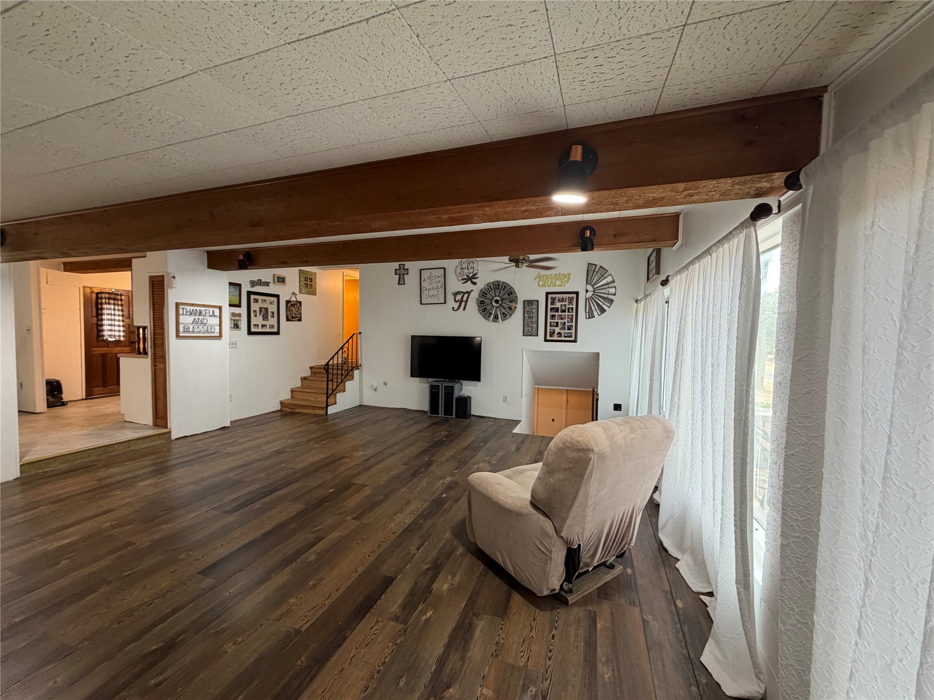 180 Grandview Circle Locust Grove OK 74352