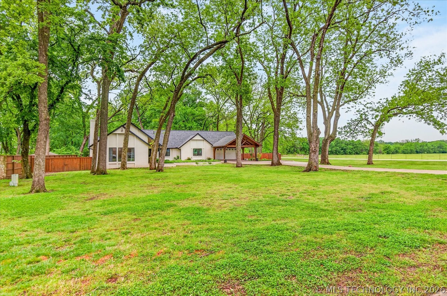 2301 Camden Court Bartlesville OK 74006