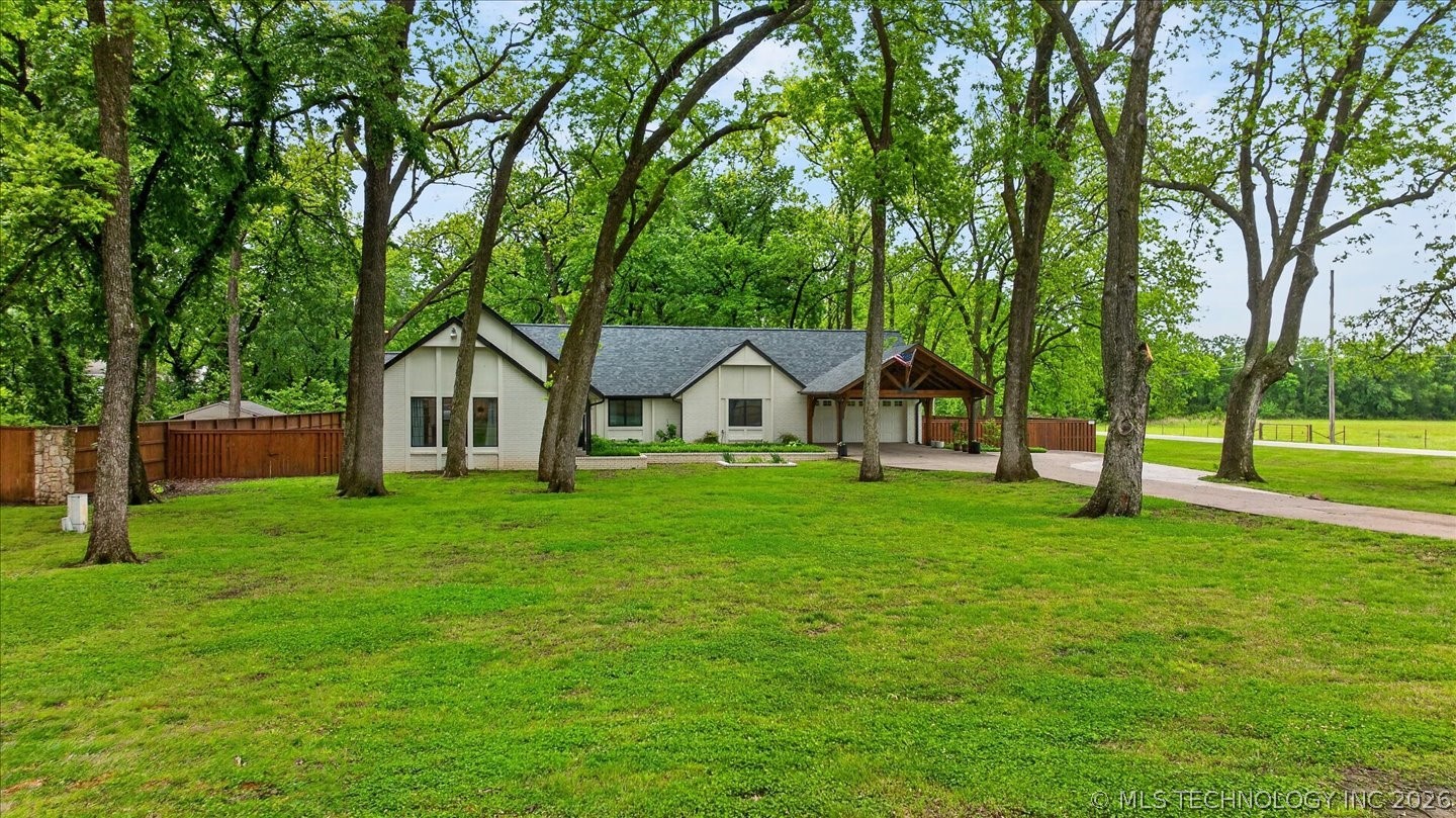 2301 Camden Court Bartlesville OK 74006