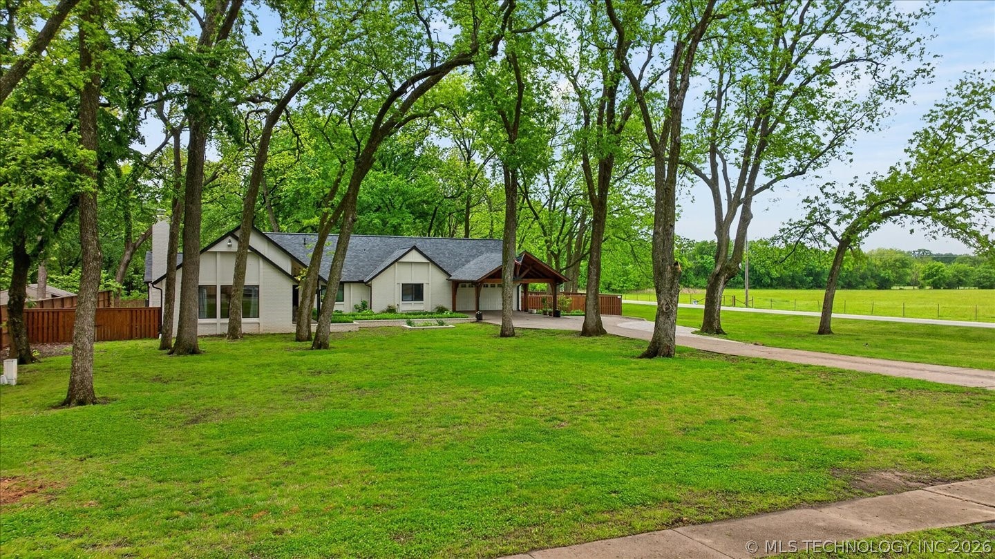 2301 Camden Court Bartlesville OK 74006