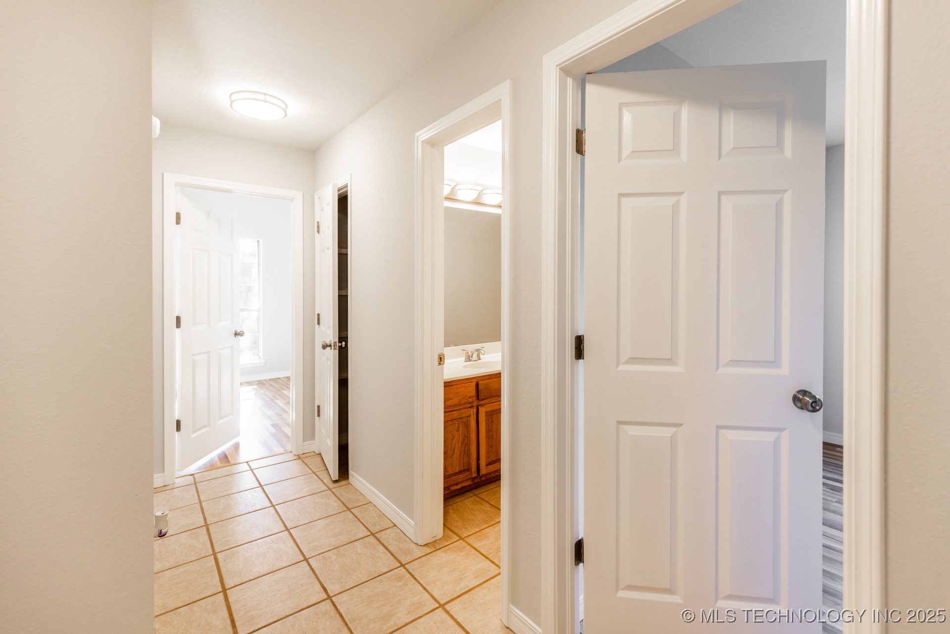21440 E 104th Street S Broken Arrow OK 74014