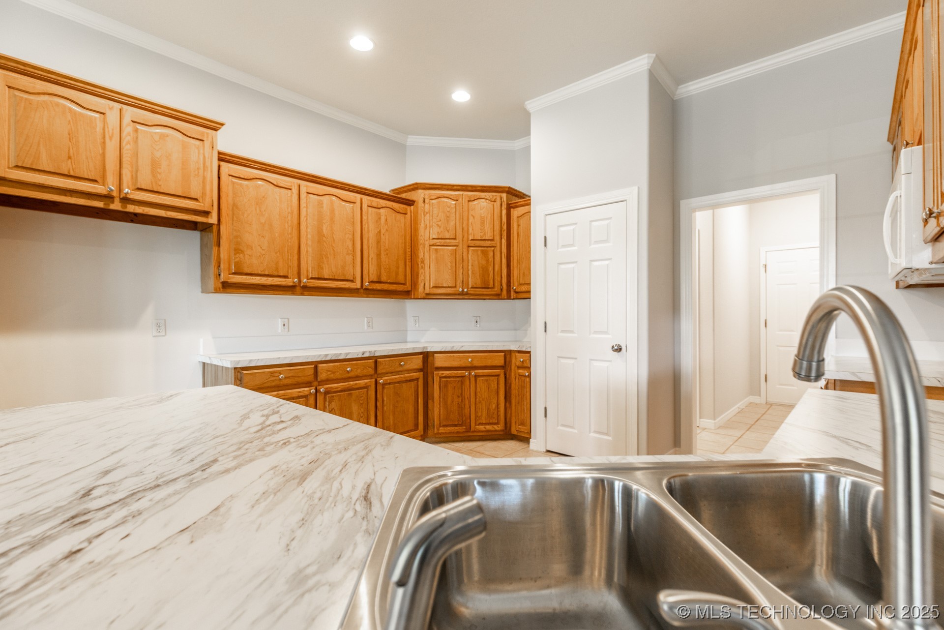 21440 E 104th Street S Broken Arrow OK 74014