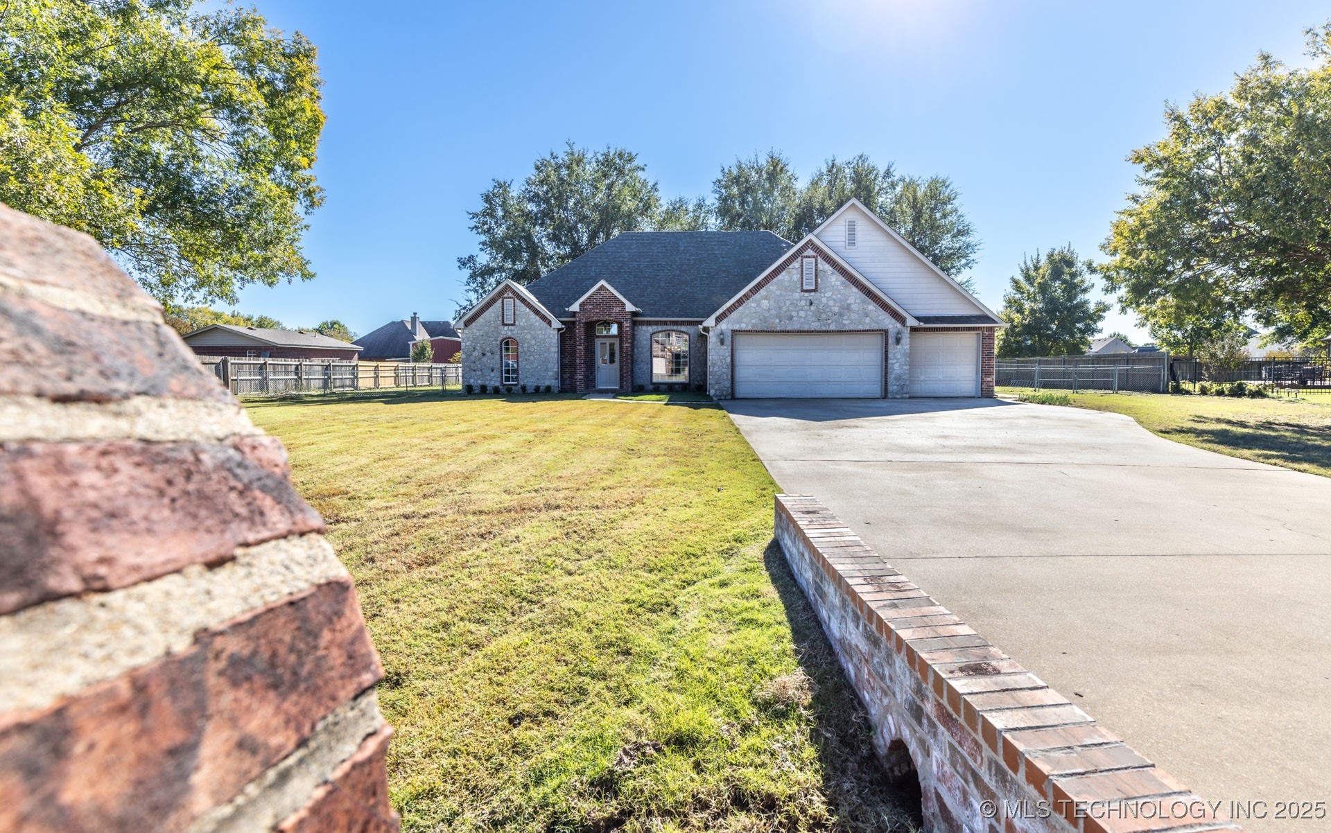 21440 E 104th Street S Broken Arrow OK 74014