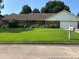 2507 Debby Jane Lane Muskogee OK 74403