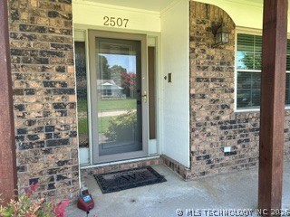 2507 Debby Jane Lane Muskogee OK 74403