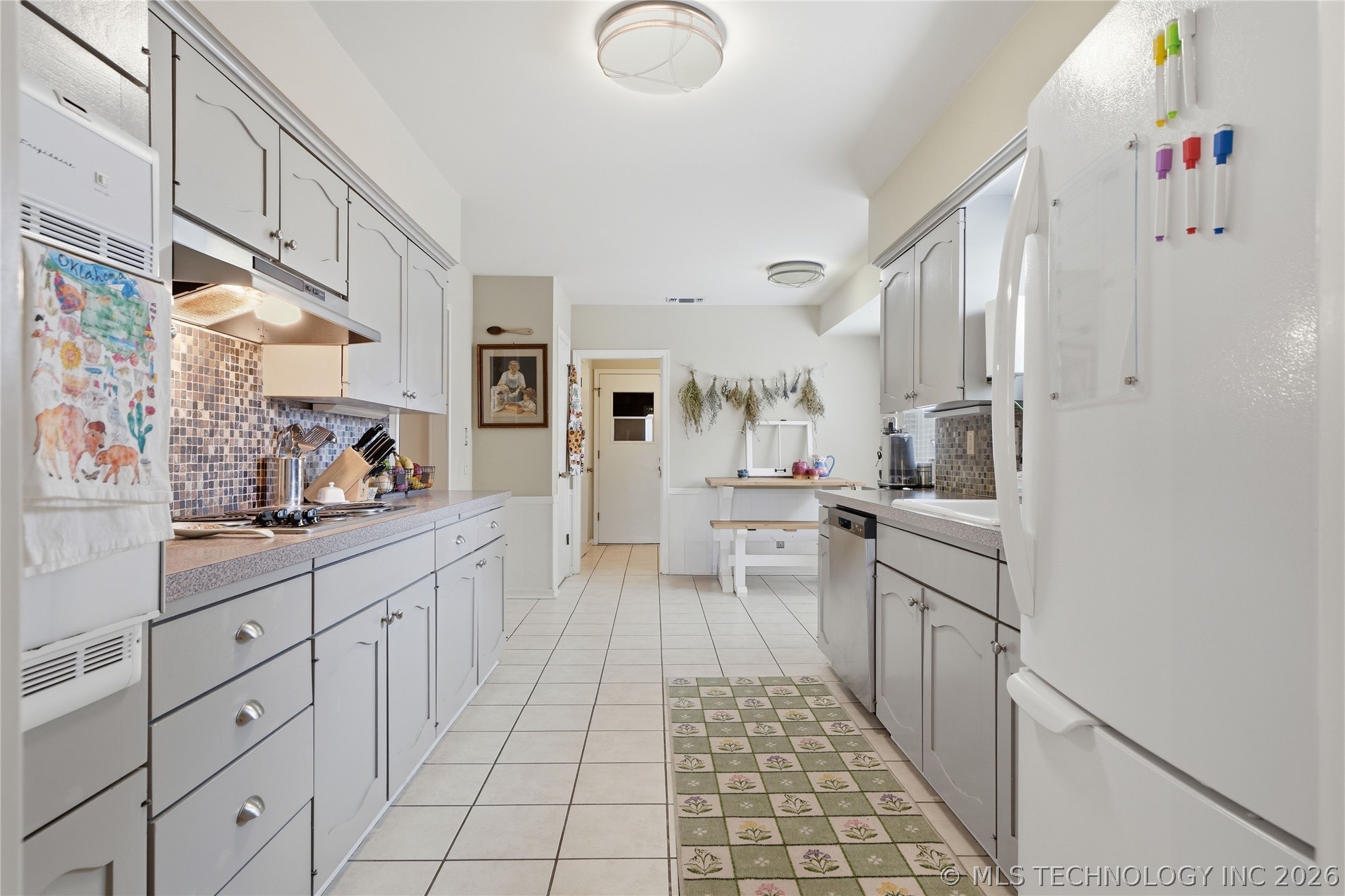 6652 E 46th Place Tulsa OK 74145