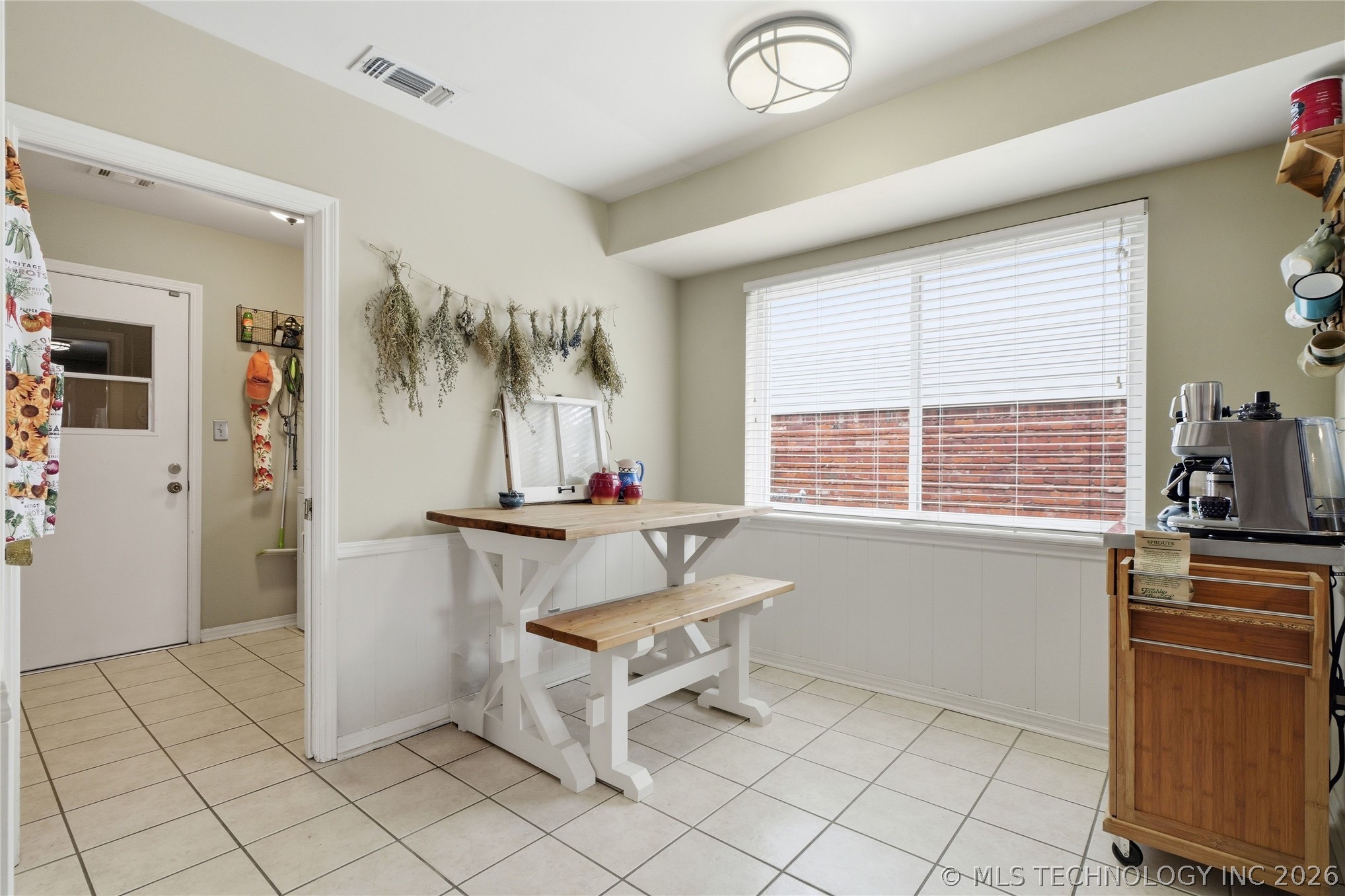6652 E 46th Place Tulsa OK 74145