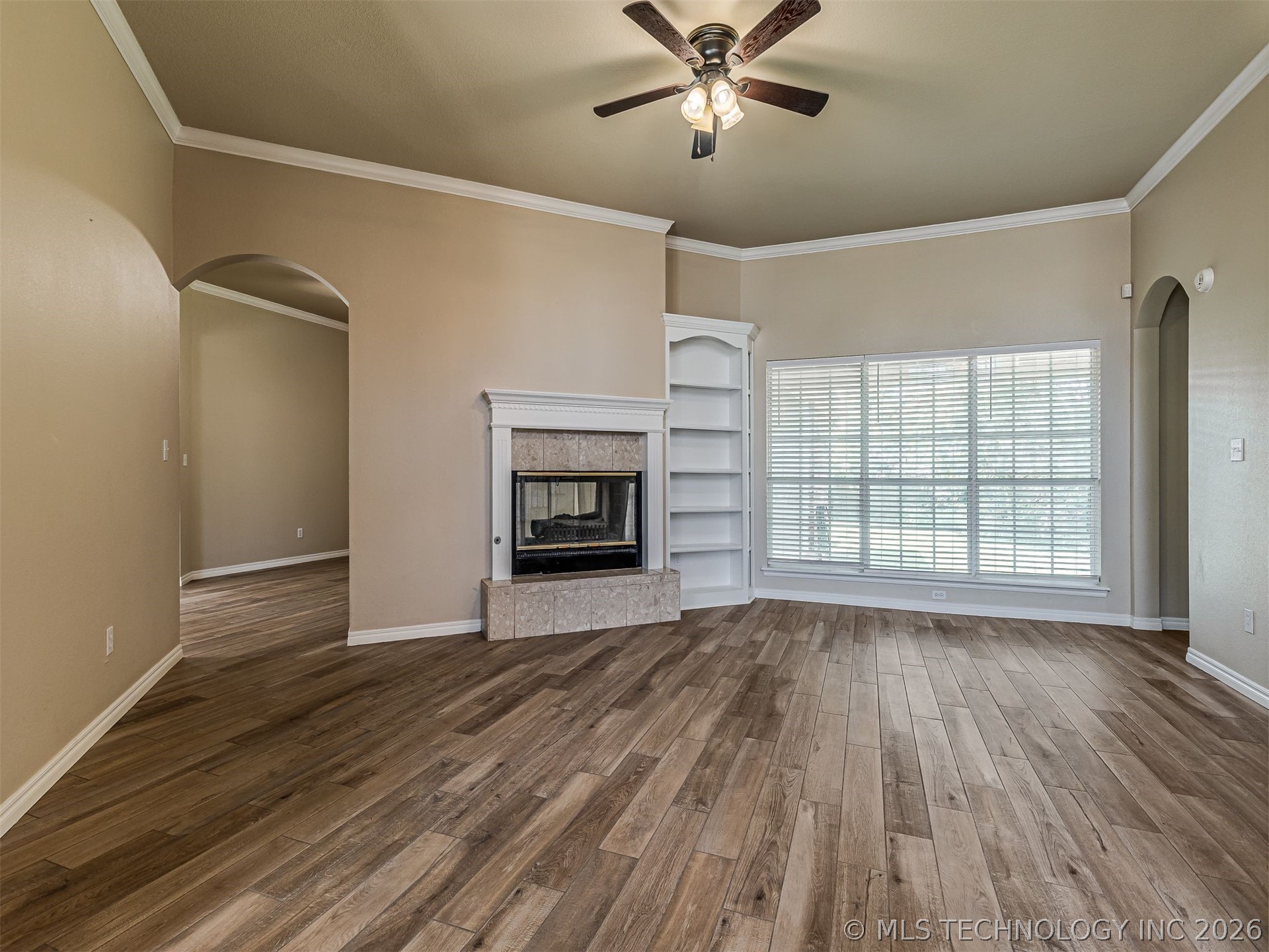 614 W 37th Place Sand Springs OK 74063
