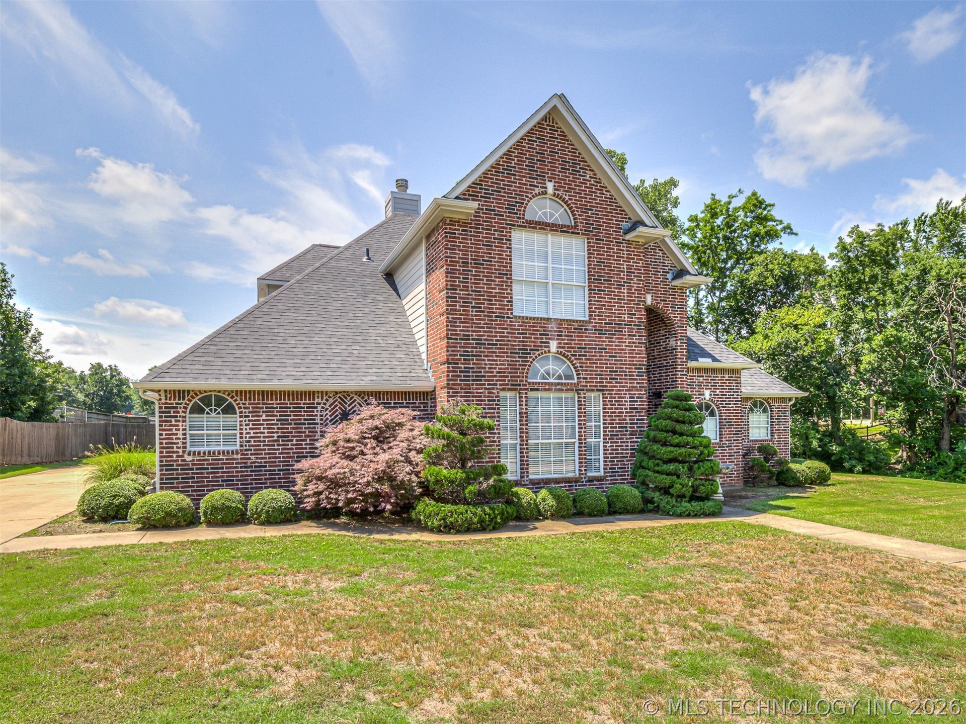 614 W 37th Place Sand Springs OK 74063