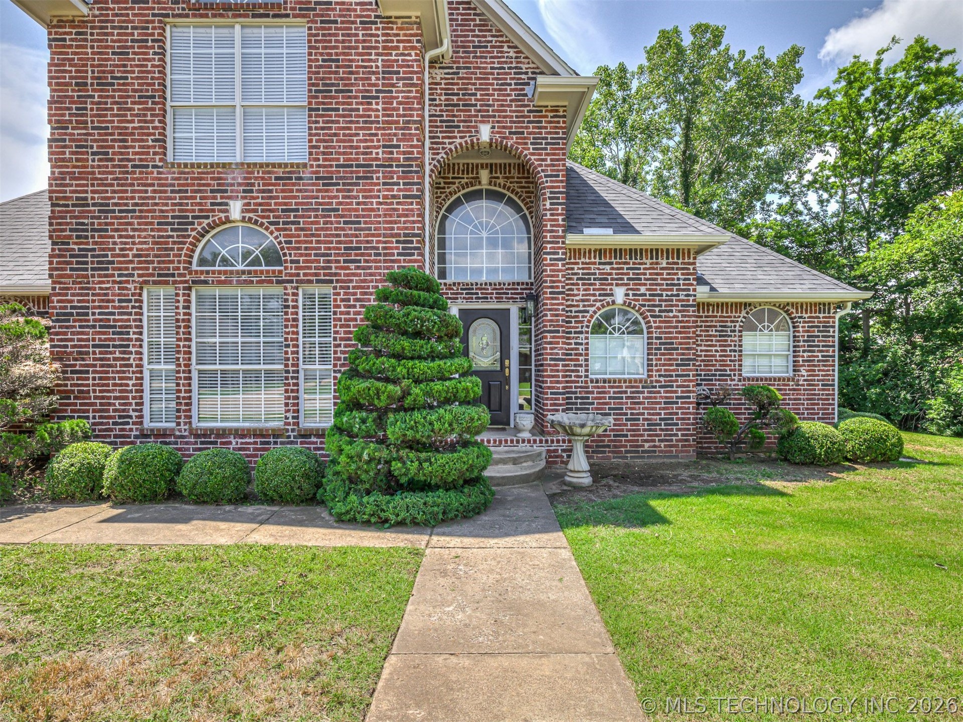 614 W 37th Place Sand Springs OK 74063