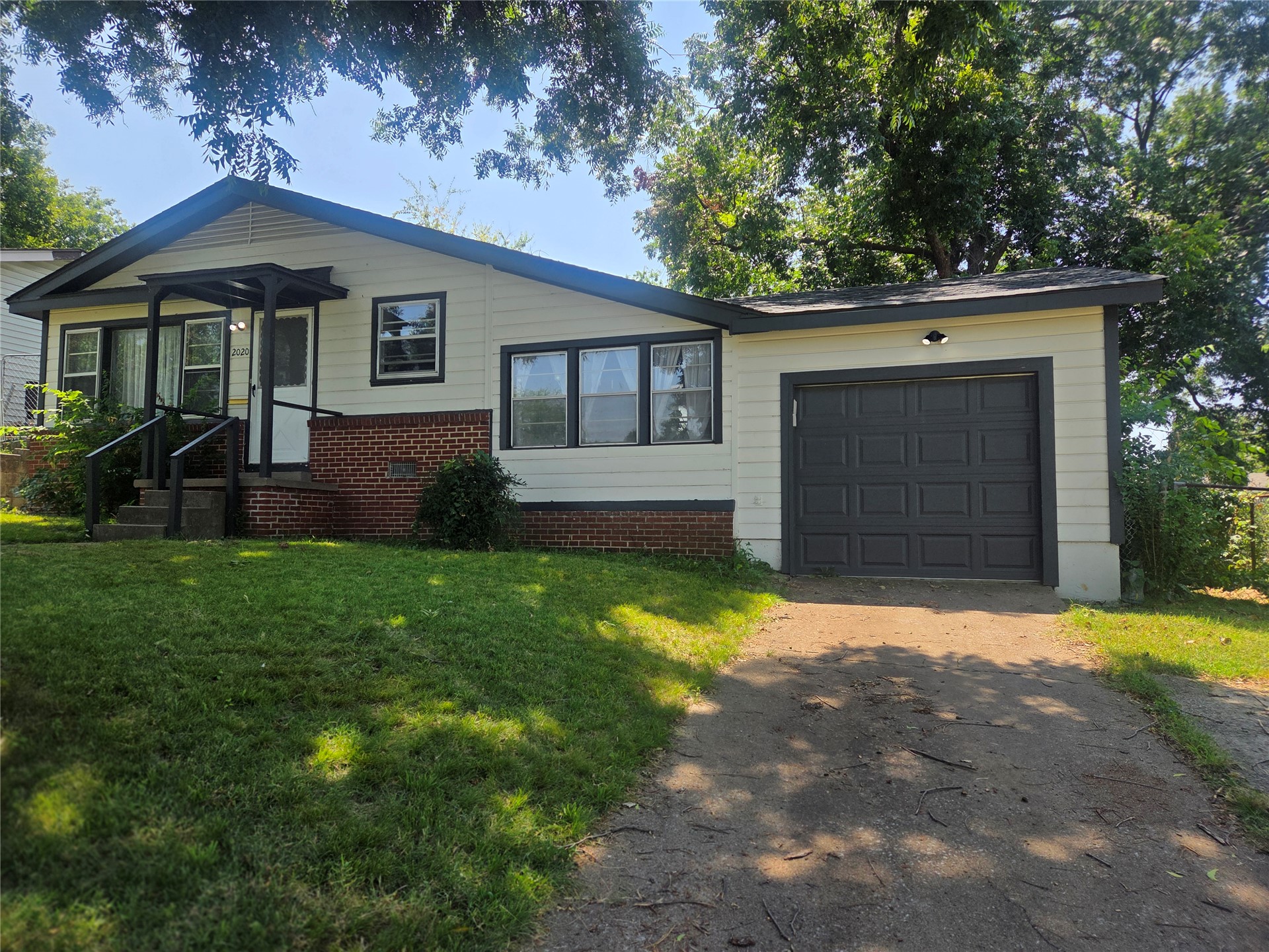 2020 W 46th Street Tulsa OK 74107