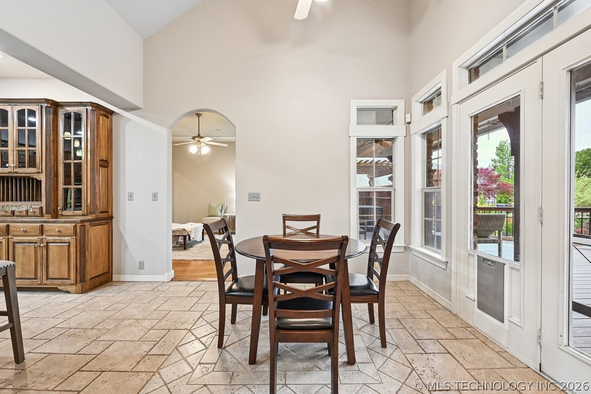1504 W Plymouth Circle Broken Arrow OK 74012
