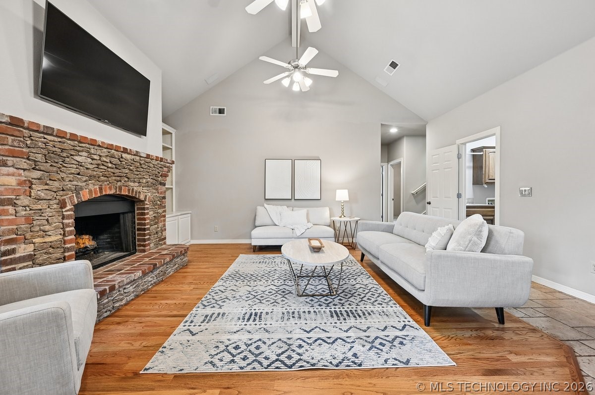 1504 W Plymouth Circle Broken Arrow OK 74012