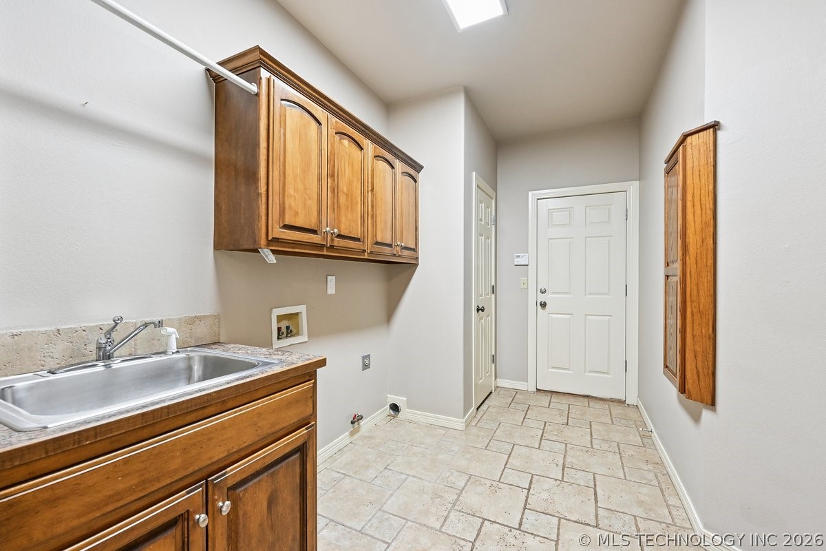 1504 W Plymouth Circle Broken Arrow OK 74012