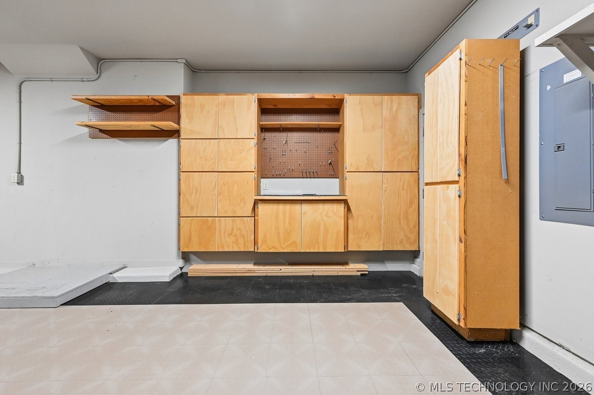 1504 W Plymouth Circle Broken Arrow OK 74012