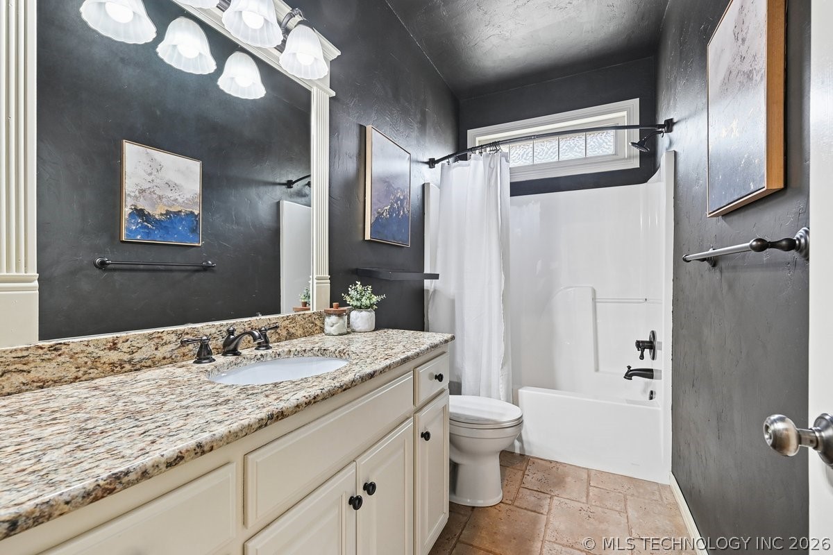 1504 W Plymouth Circle Broken Arrow OK 74012