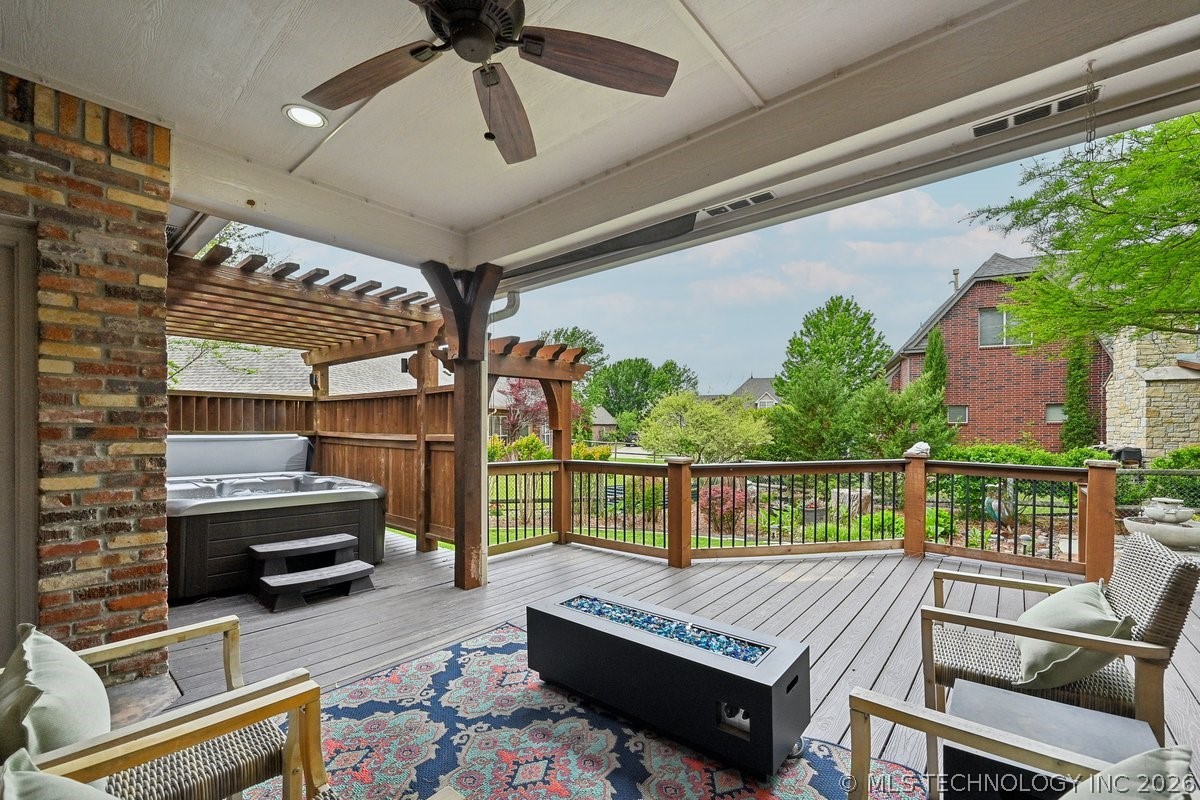 1504 W Plymouth Circle Broken Arrow OK 74012