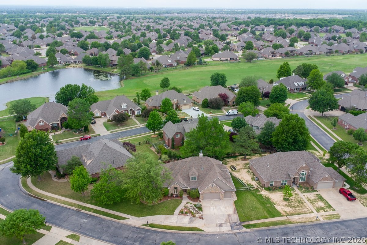 1504 W Plymouth Circle Broken Arrow OK 74012