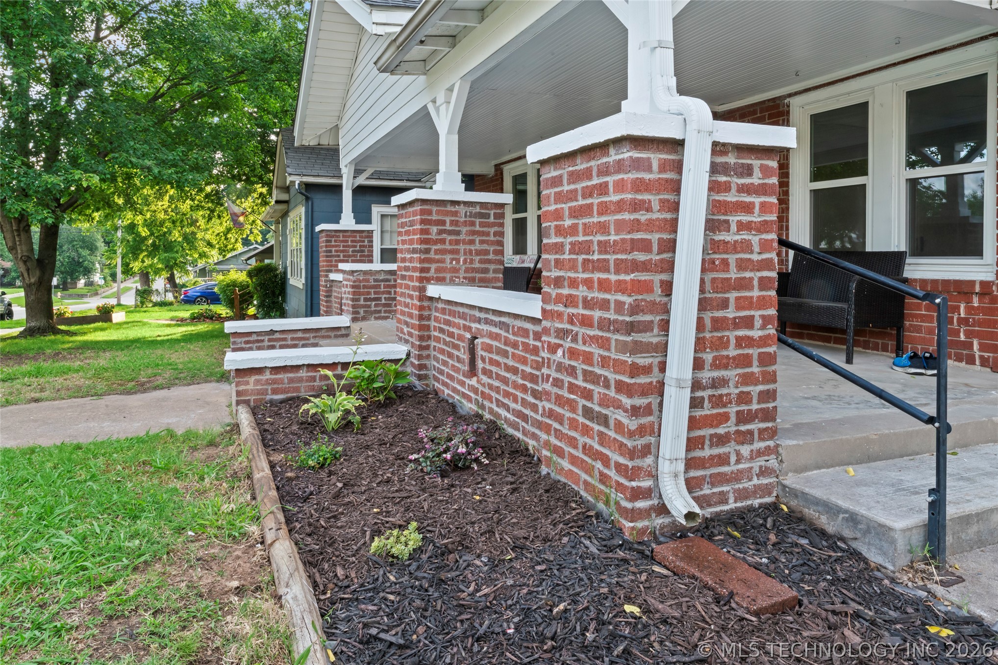 2225 E 12th Place Tulsa OK 74104
