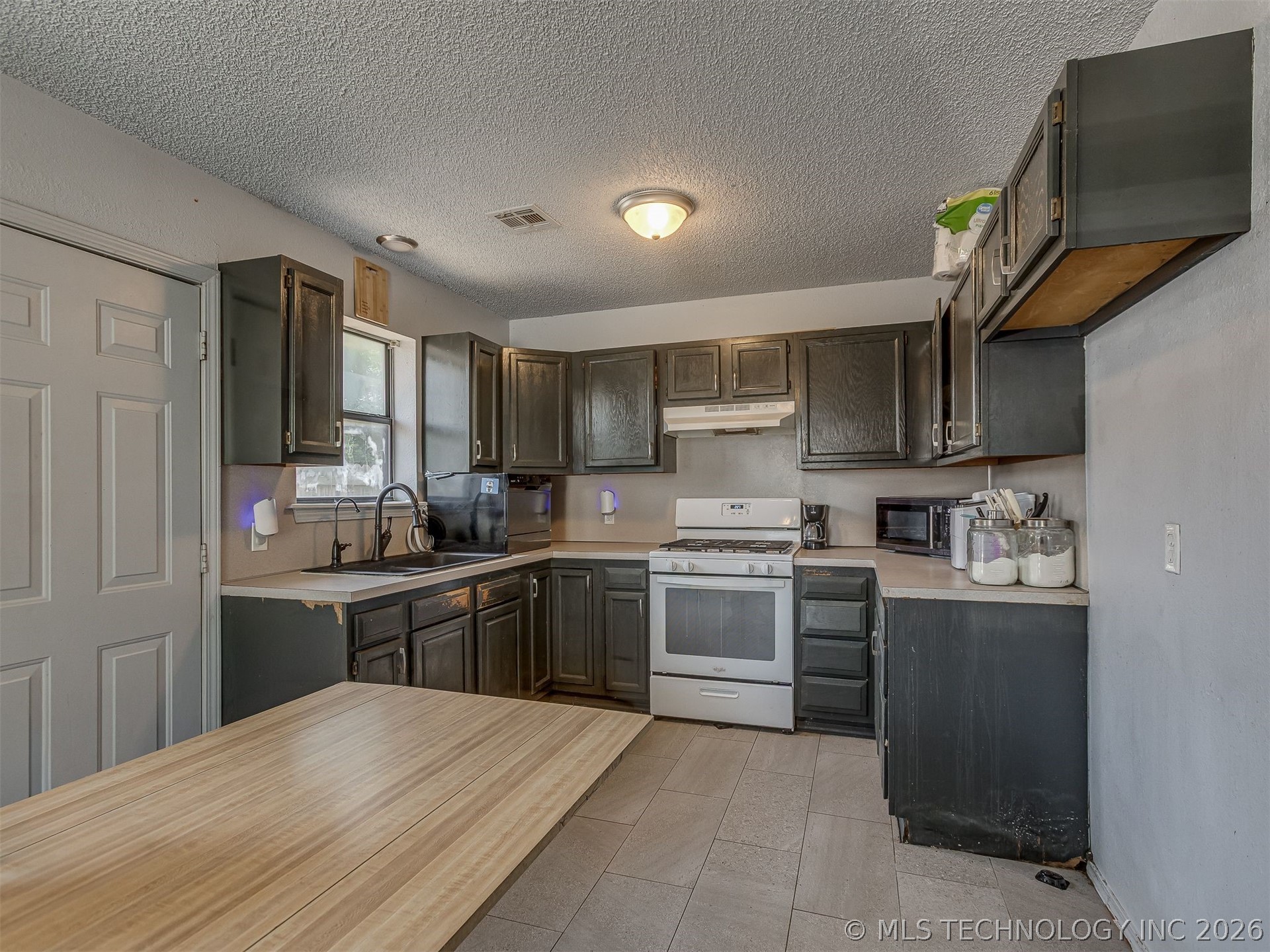 218 S 3rd Avenue Stroud OK 74079