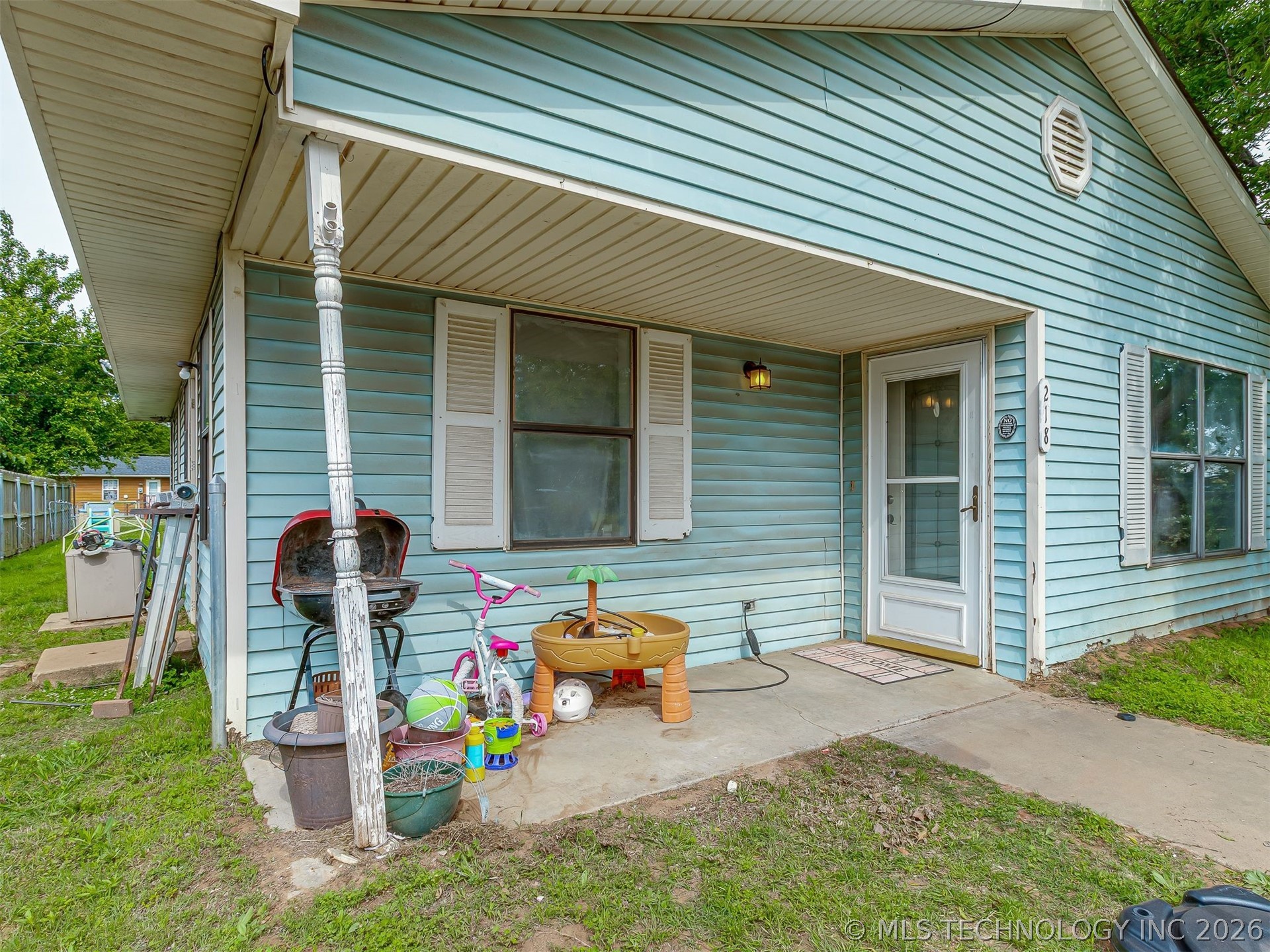 218 S 3rd Avenue Stroud OK 74079