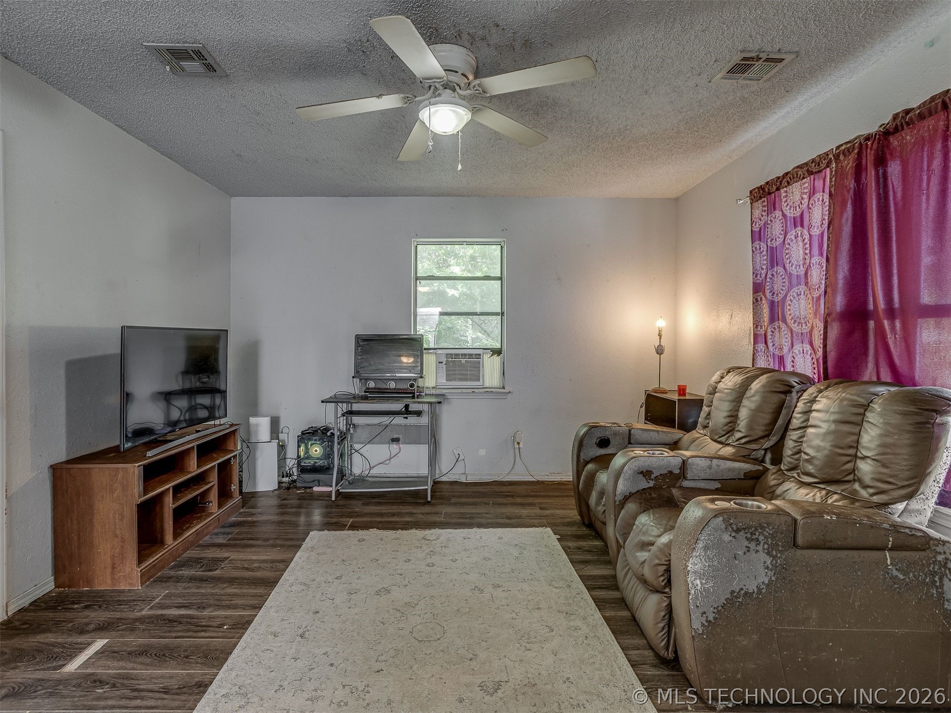218 S 3rd Avenue Stroud OK 74079