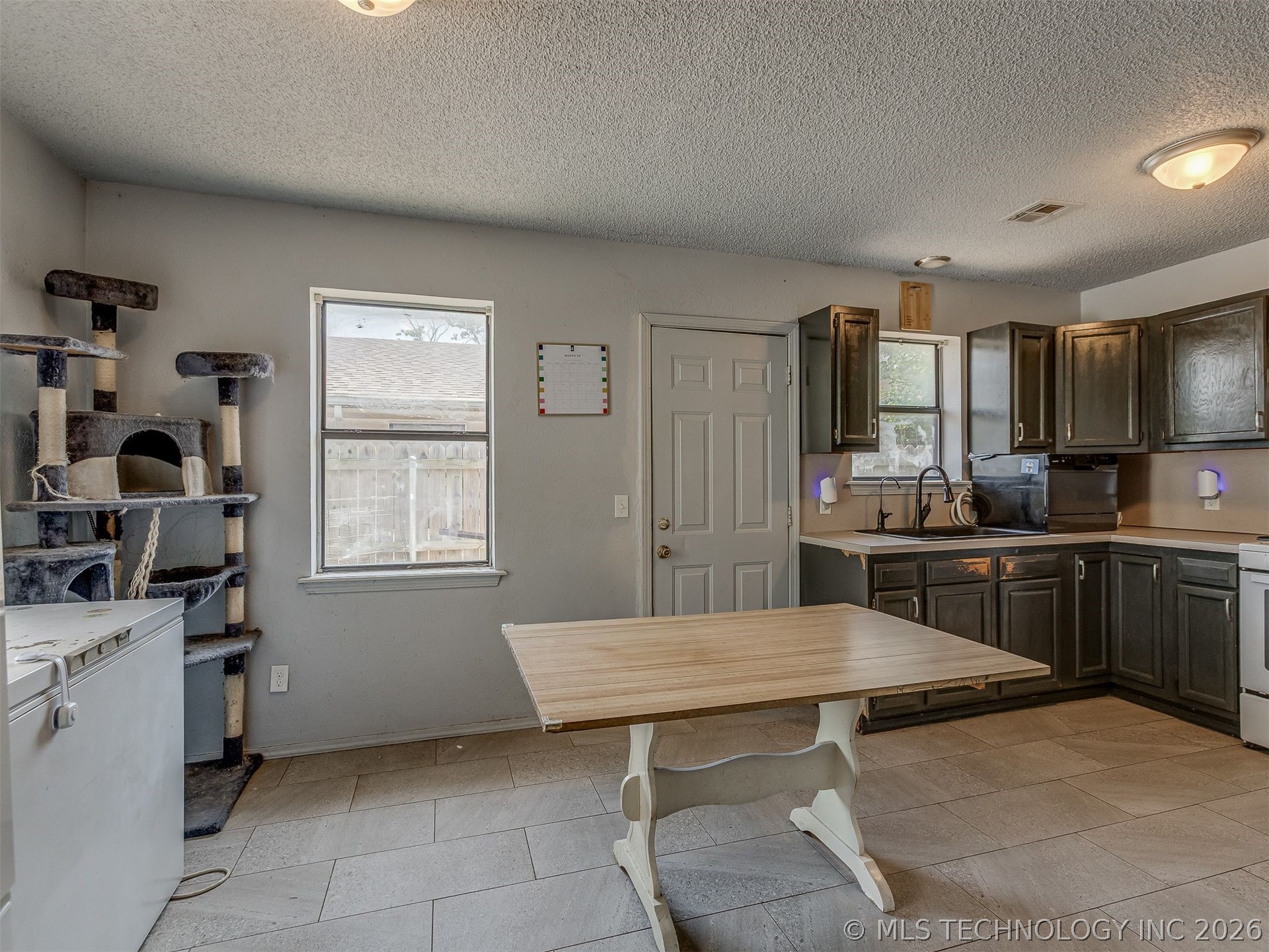 218 S 3rd Avenue Stroud OK 74079