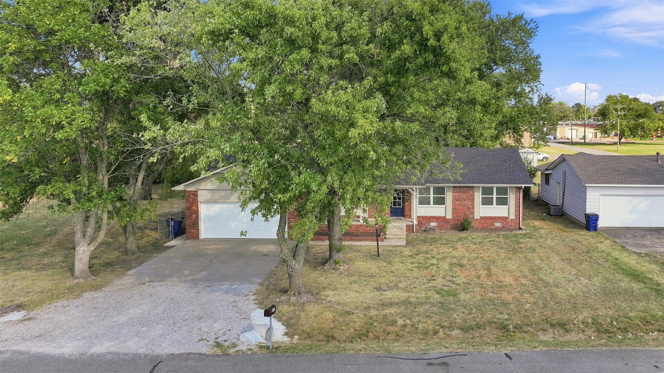 808 N Brown Vinita OK 74301