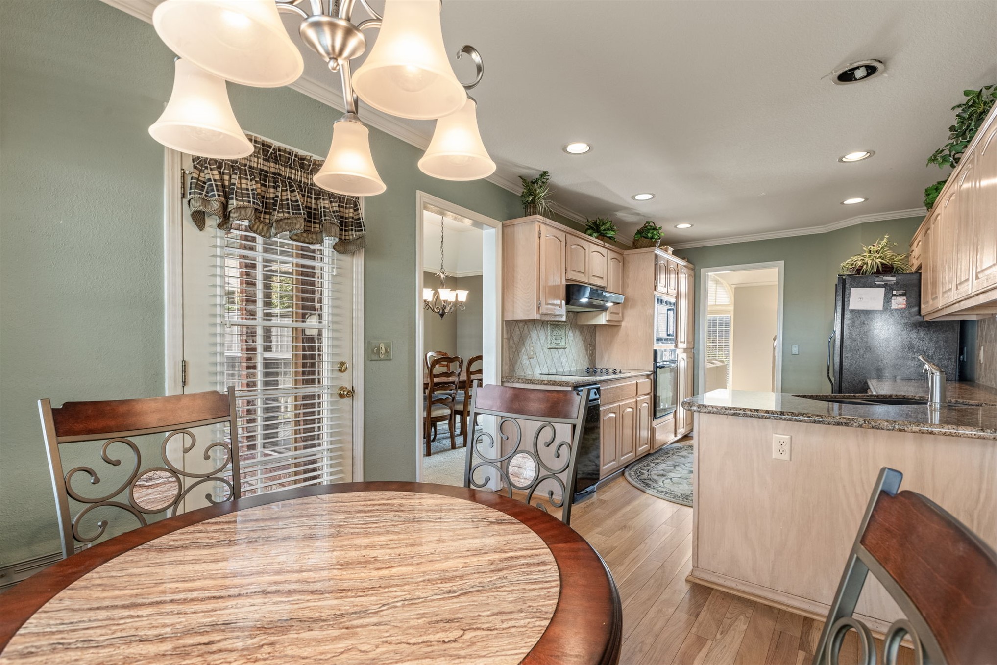 2807 E 83rd Street Tulsa OK 74137