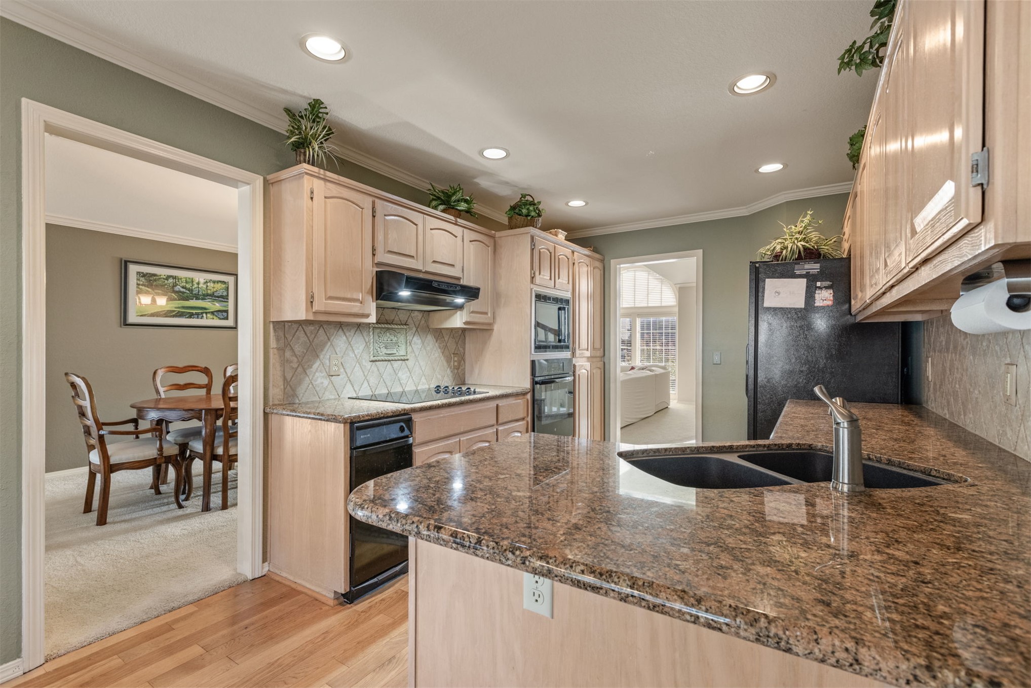 2807 E 83rd Street Tulsa OK 74137