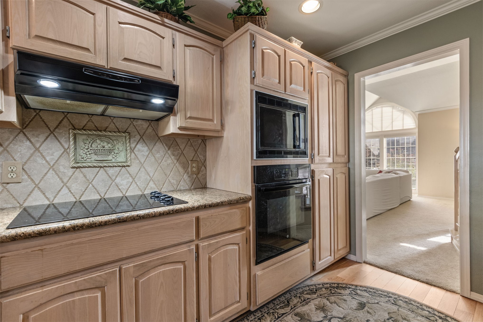 2807 E 83rd Street Tulsa OK 74137