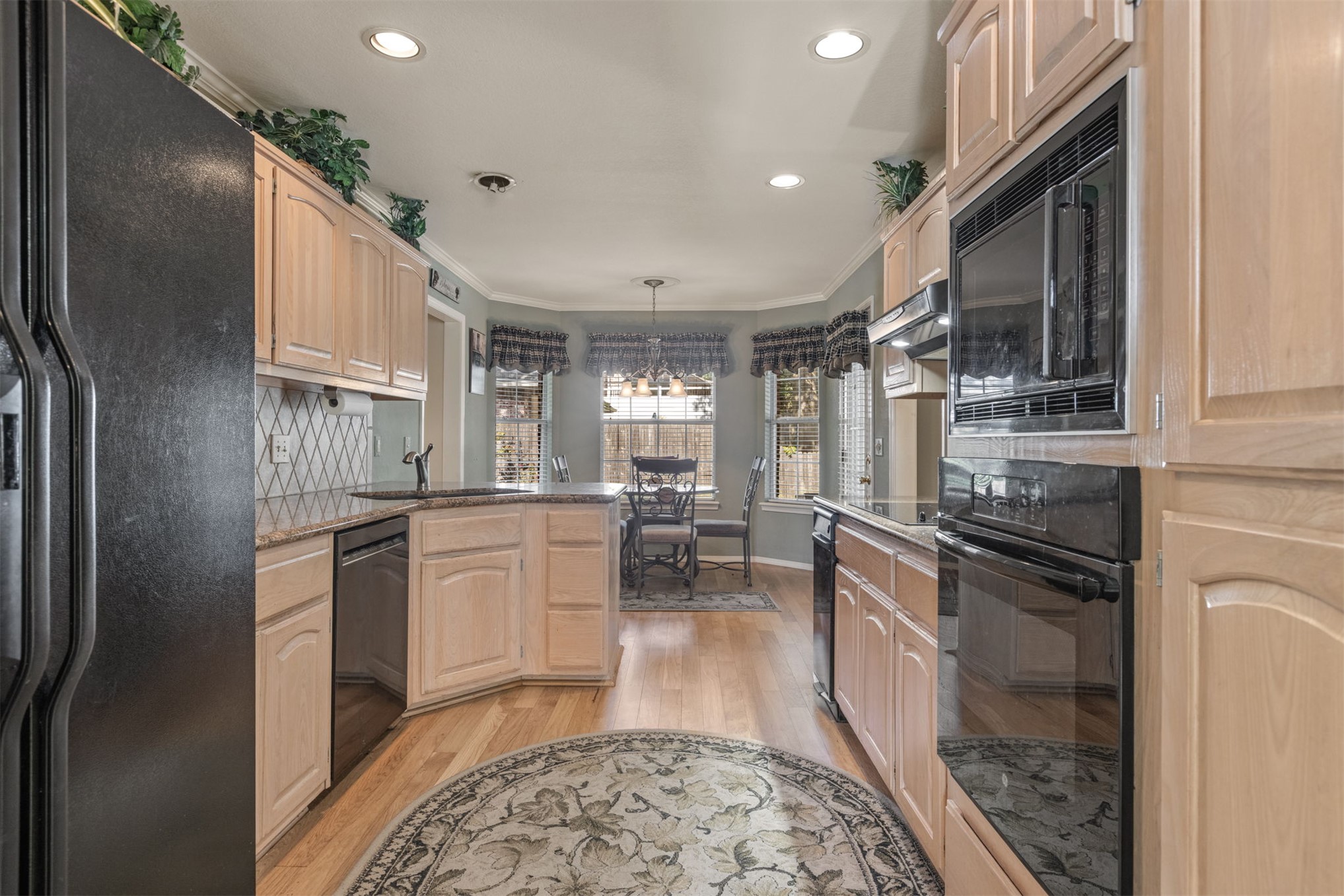 2807 E 83rd Street Tulsa OK 74137
